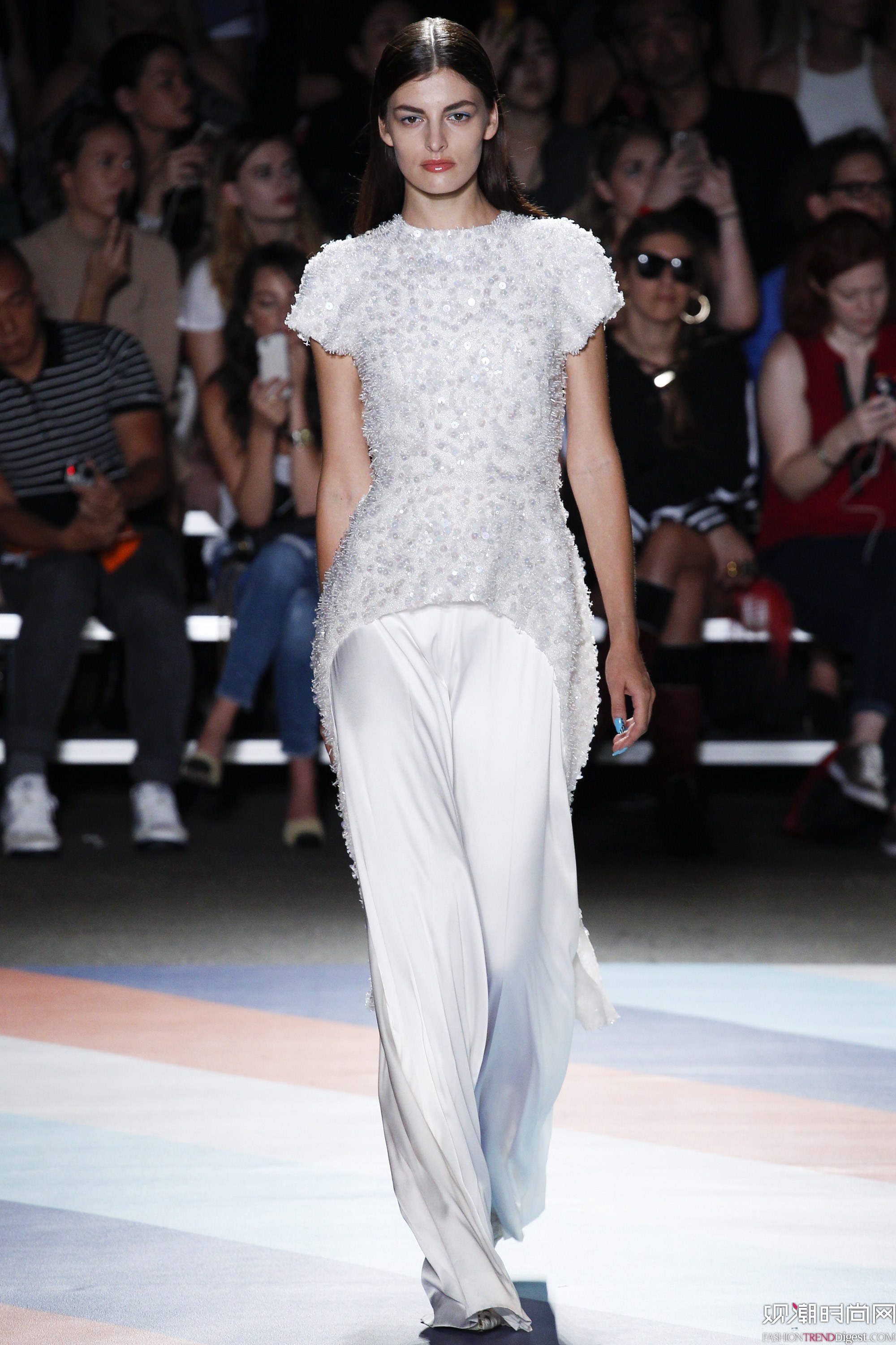 Christian Siriano 2017ϵDƬ