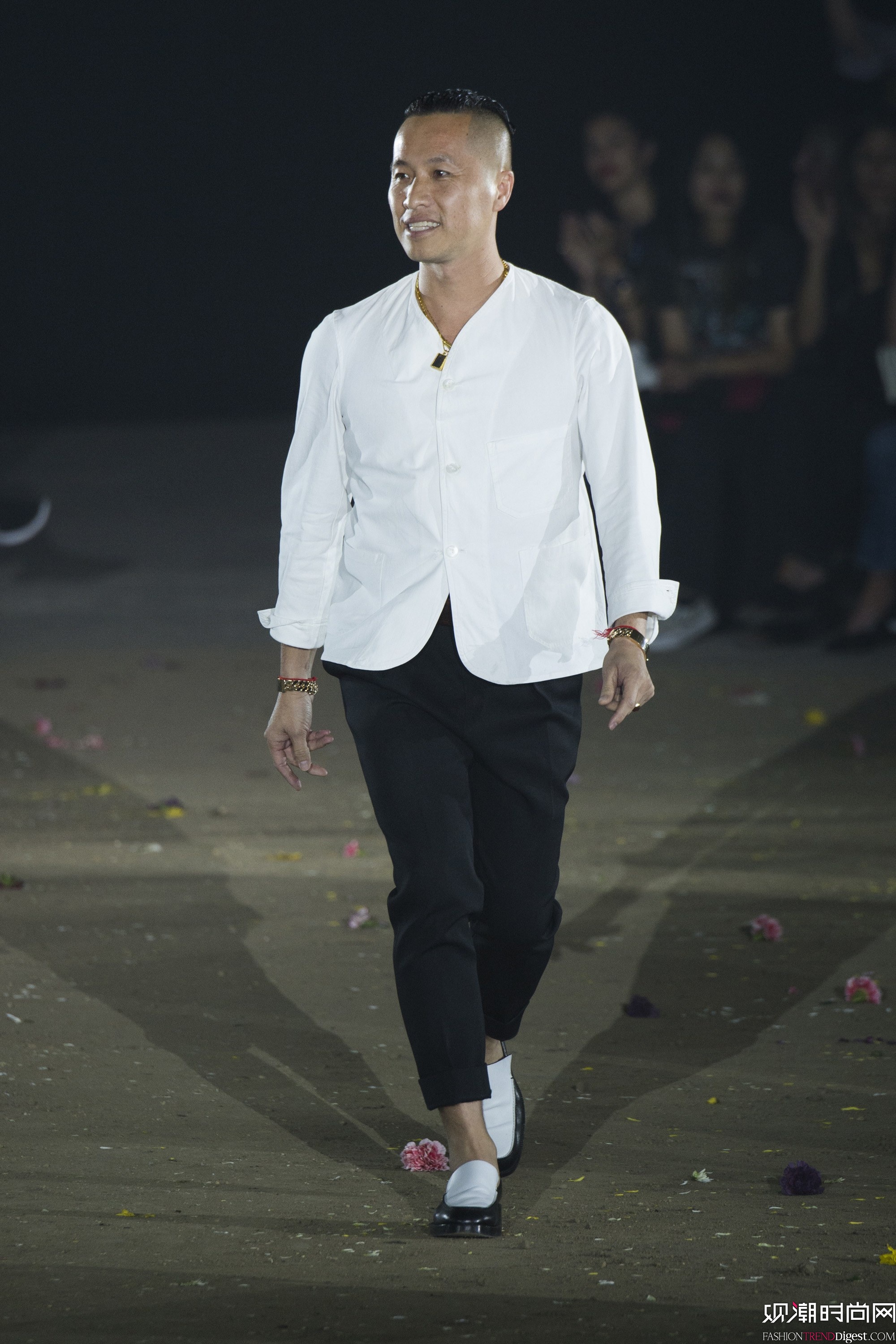3.1 Phillip Lim 2017紺~srbܳϵаlDƬ