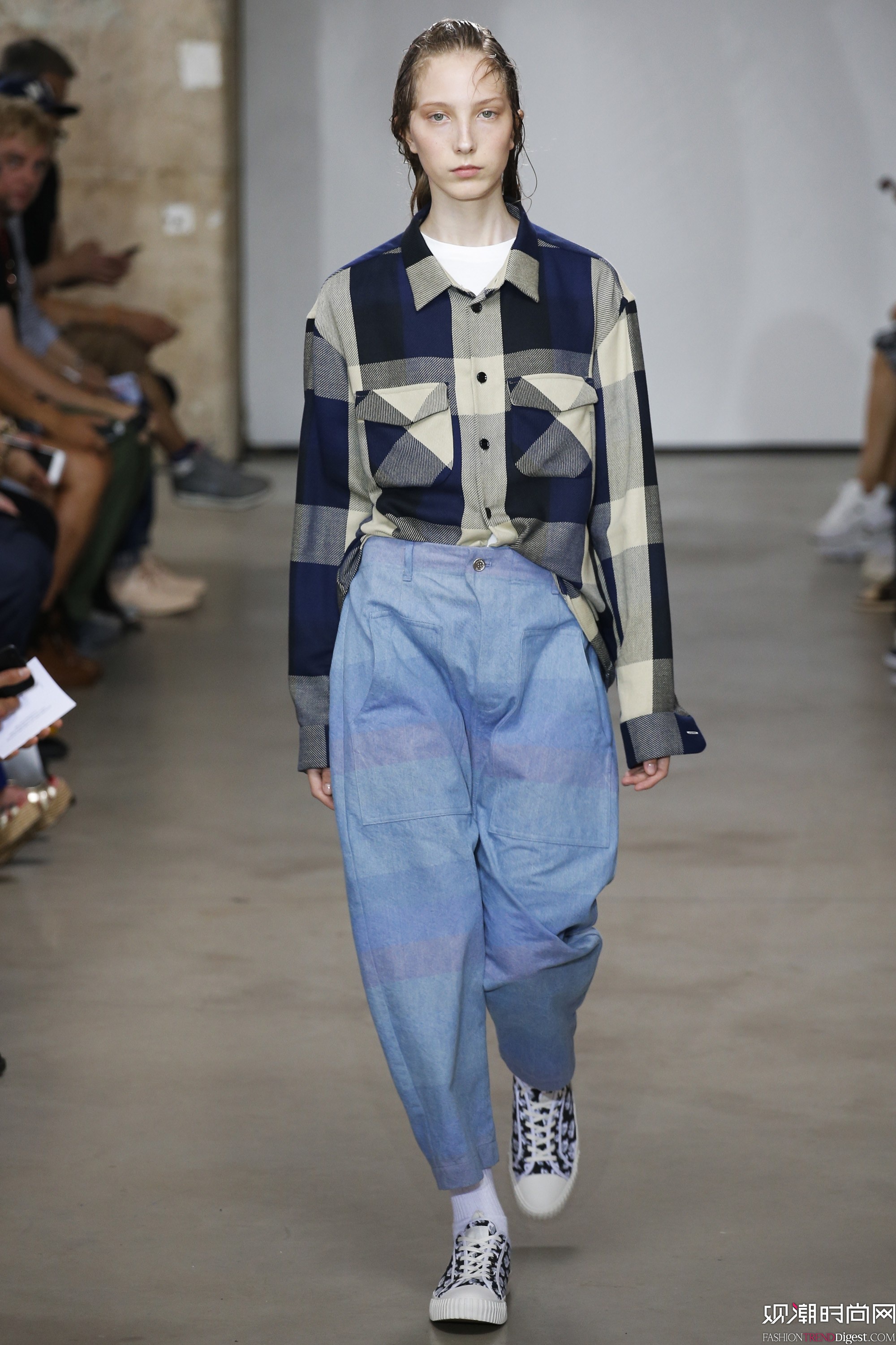 Damir Doma 2017ŮbϵDƬ