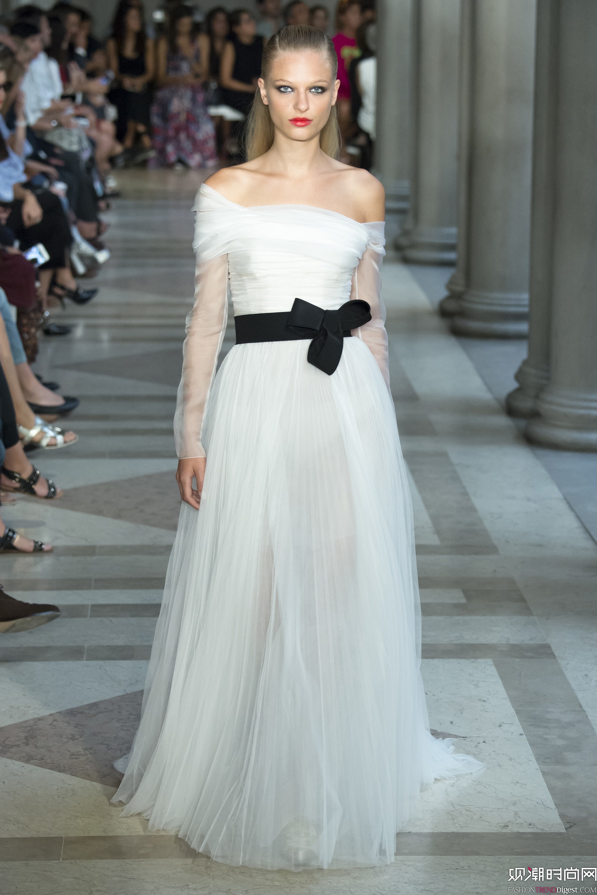 Carolina Herrera 2017紺~srbܳϵаlDƬ