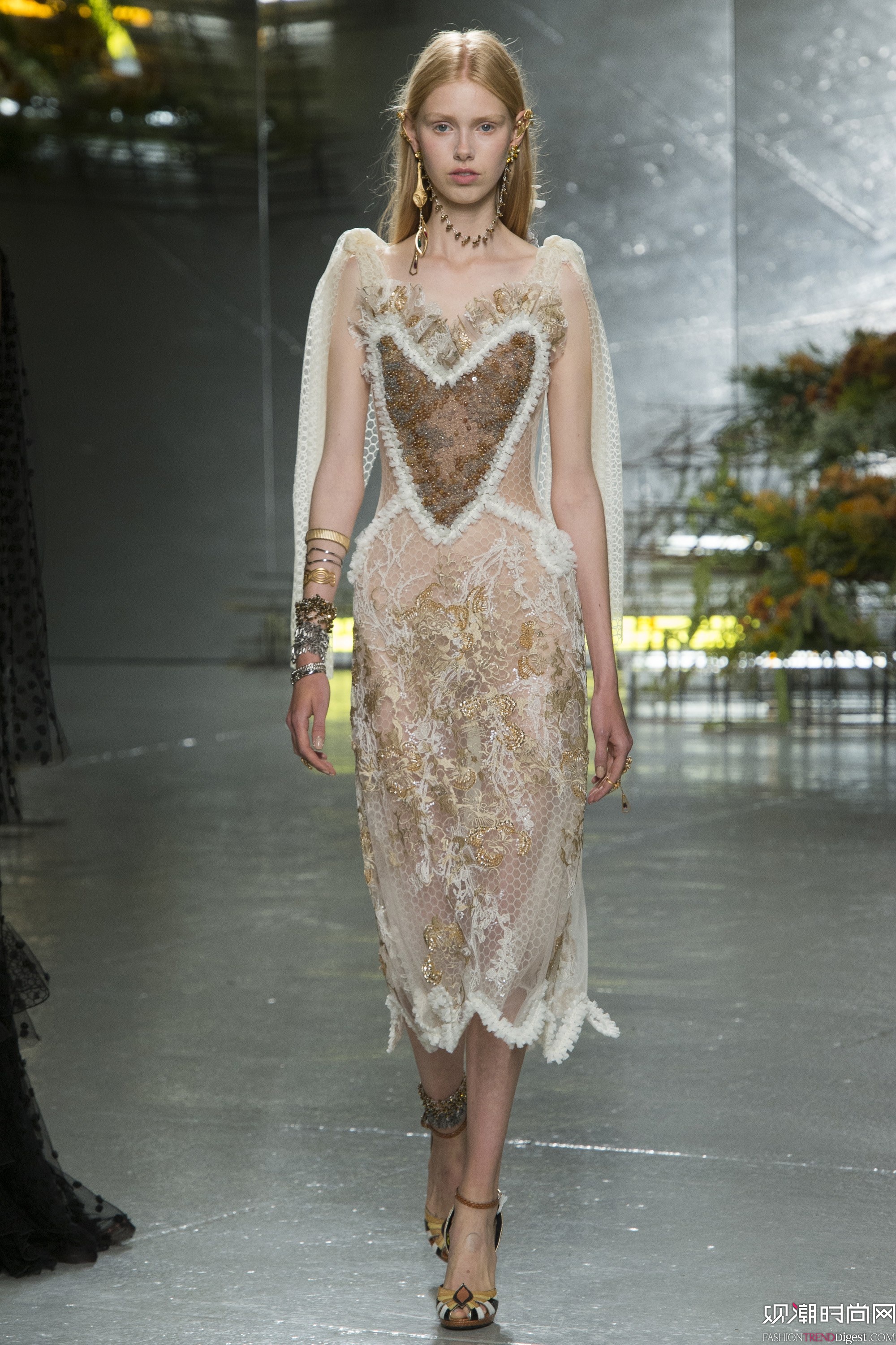 Rodarte 2017���紺ŦԼʱװ�ܳ���ϵ�з�������ͼƬ