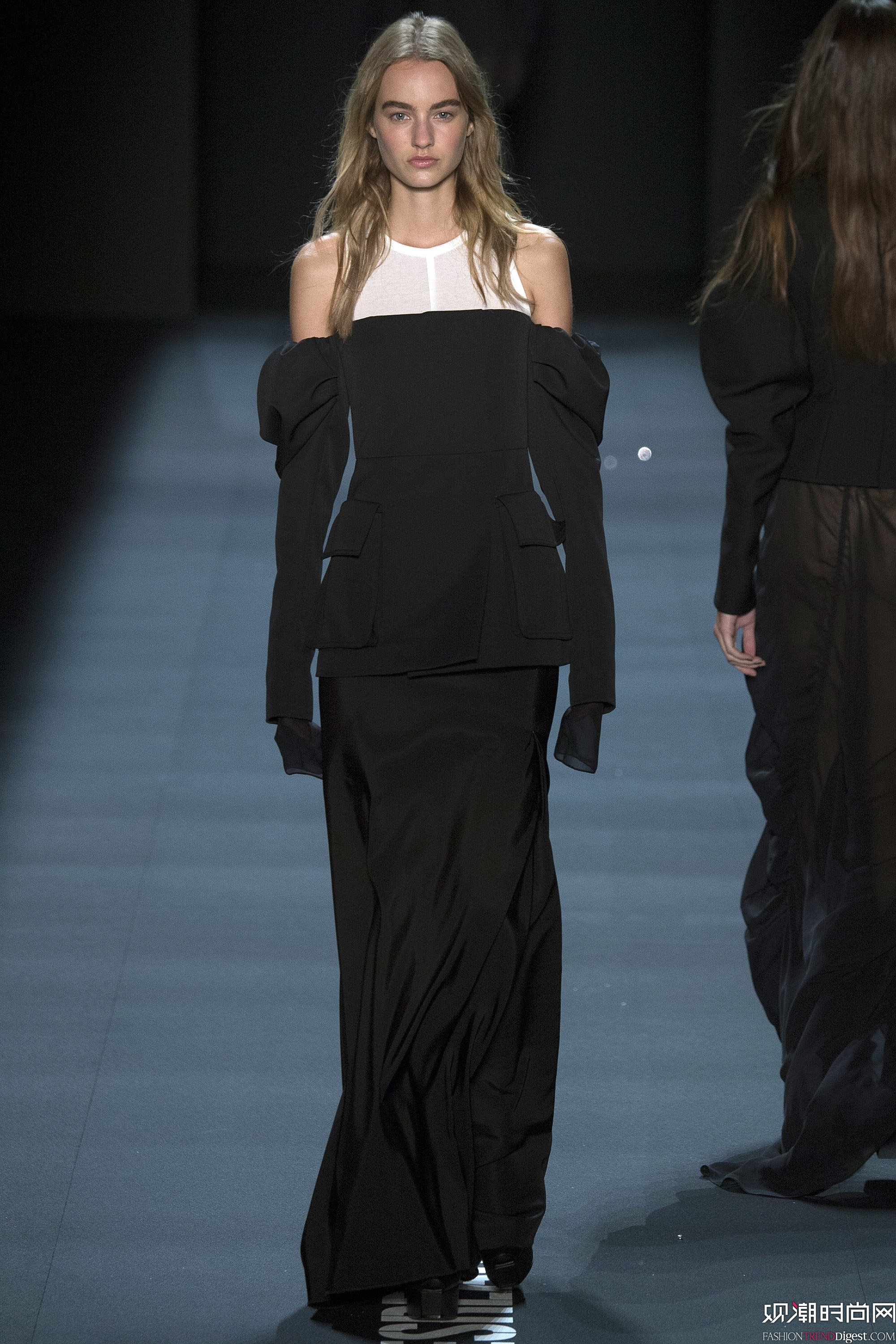 Vera Wang 2017紺~srbܳϵаlDƬ