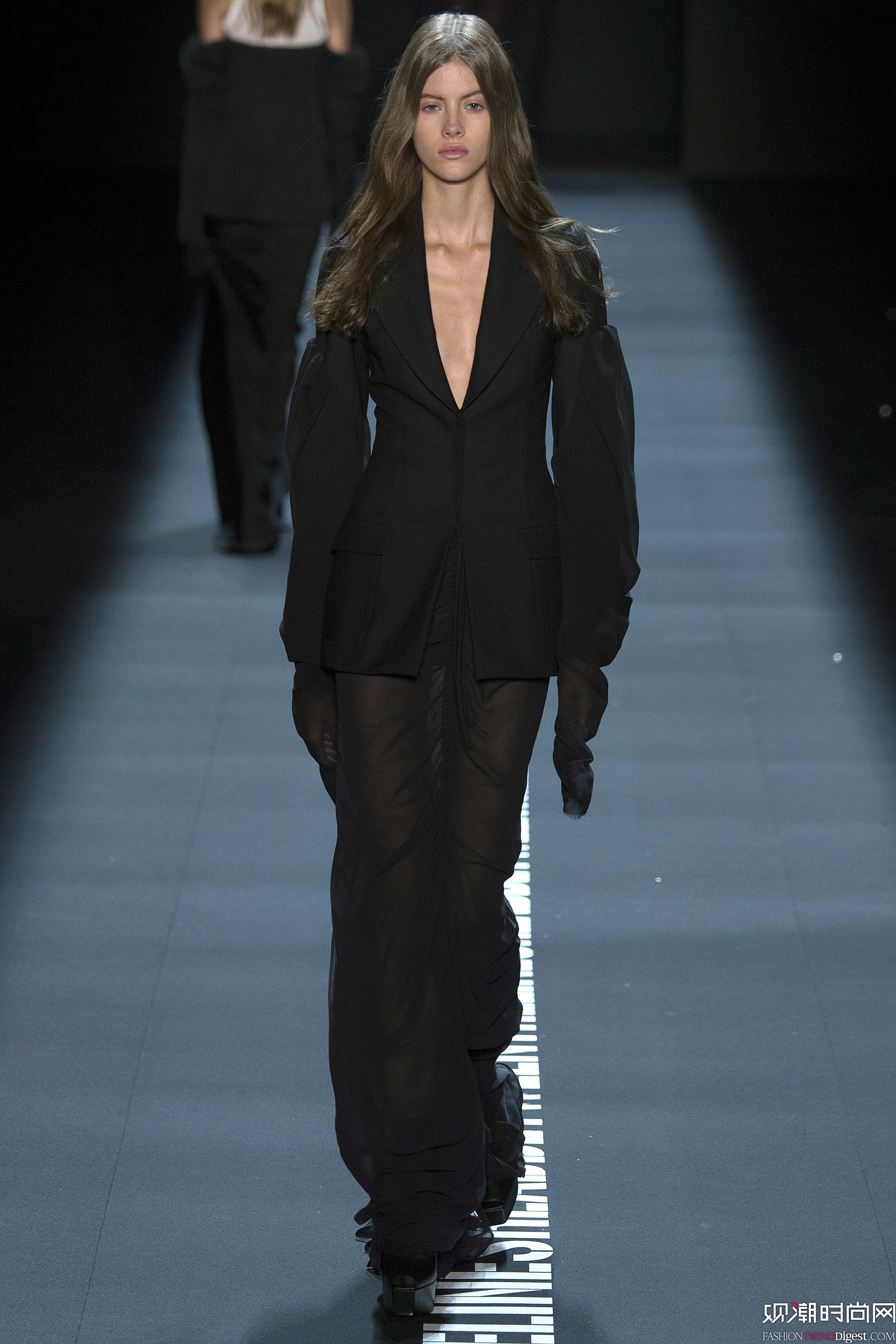 Vera Wang 2017紺~srbܳϵаlDƬ