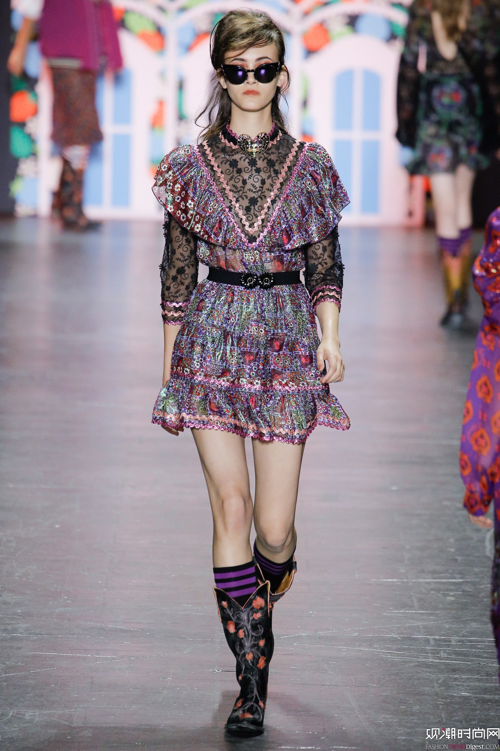 Anna Sui 2017ϵ㳡ͼƬ