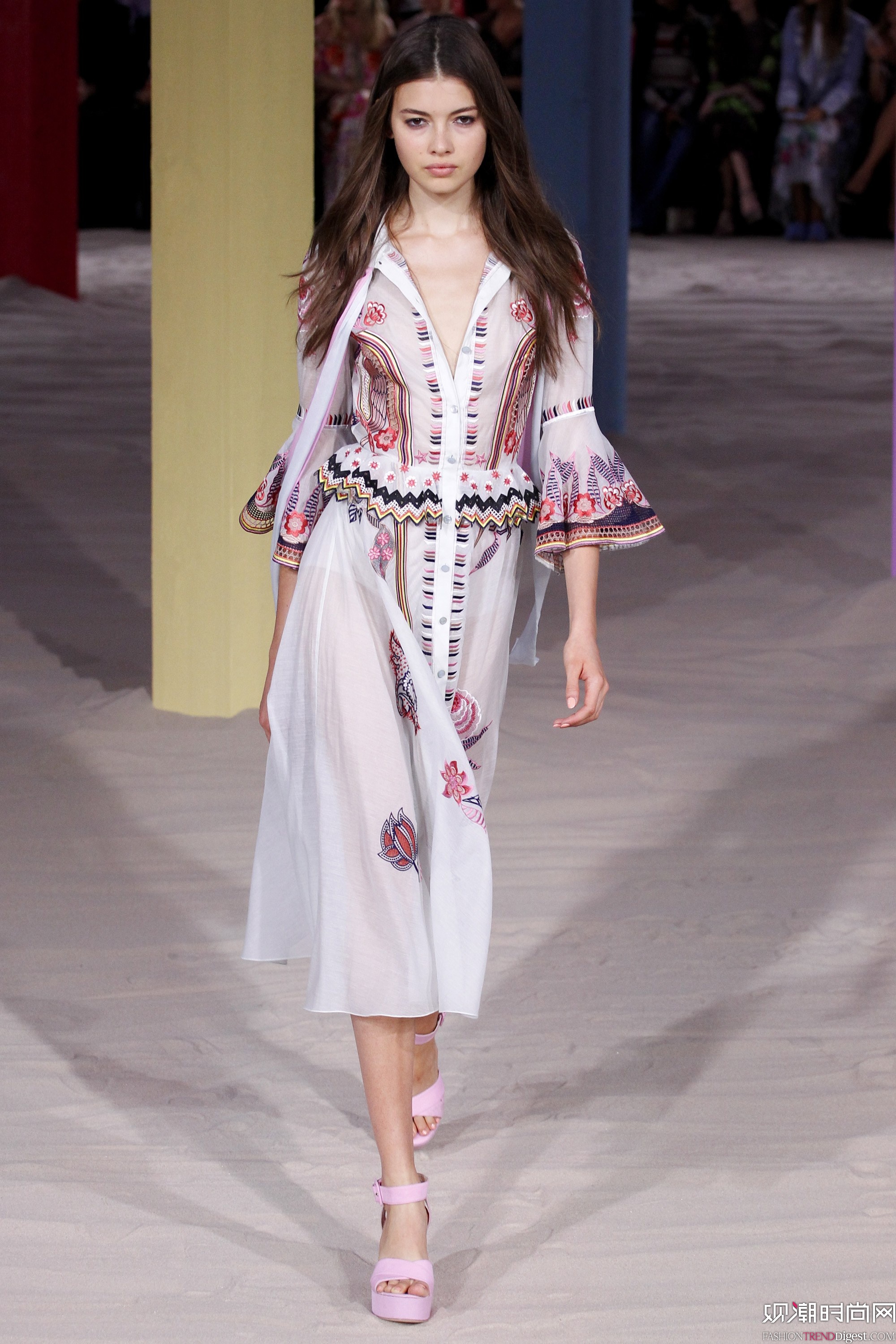 Temperley London 2017ϵDƬ