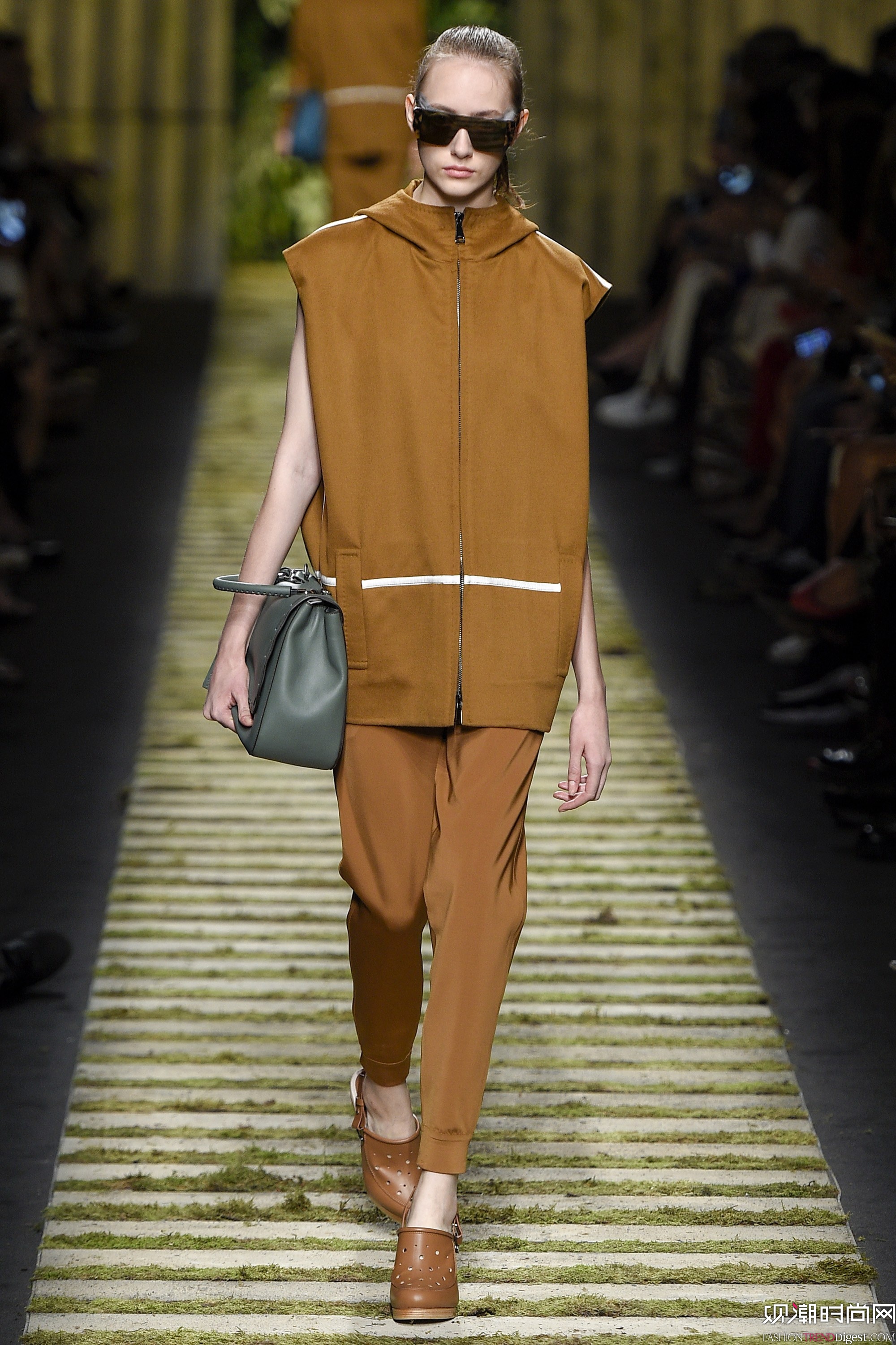 Max Mara 2017ϵ㳡ͼƬ