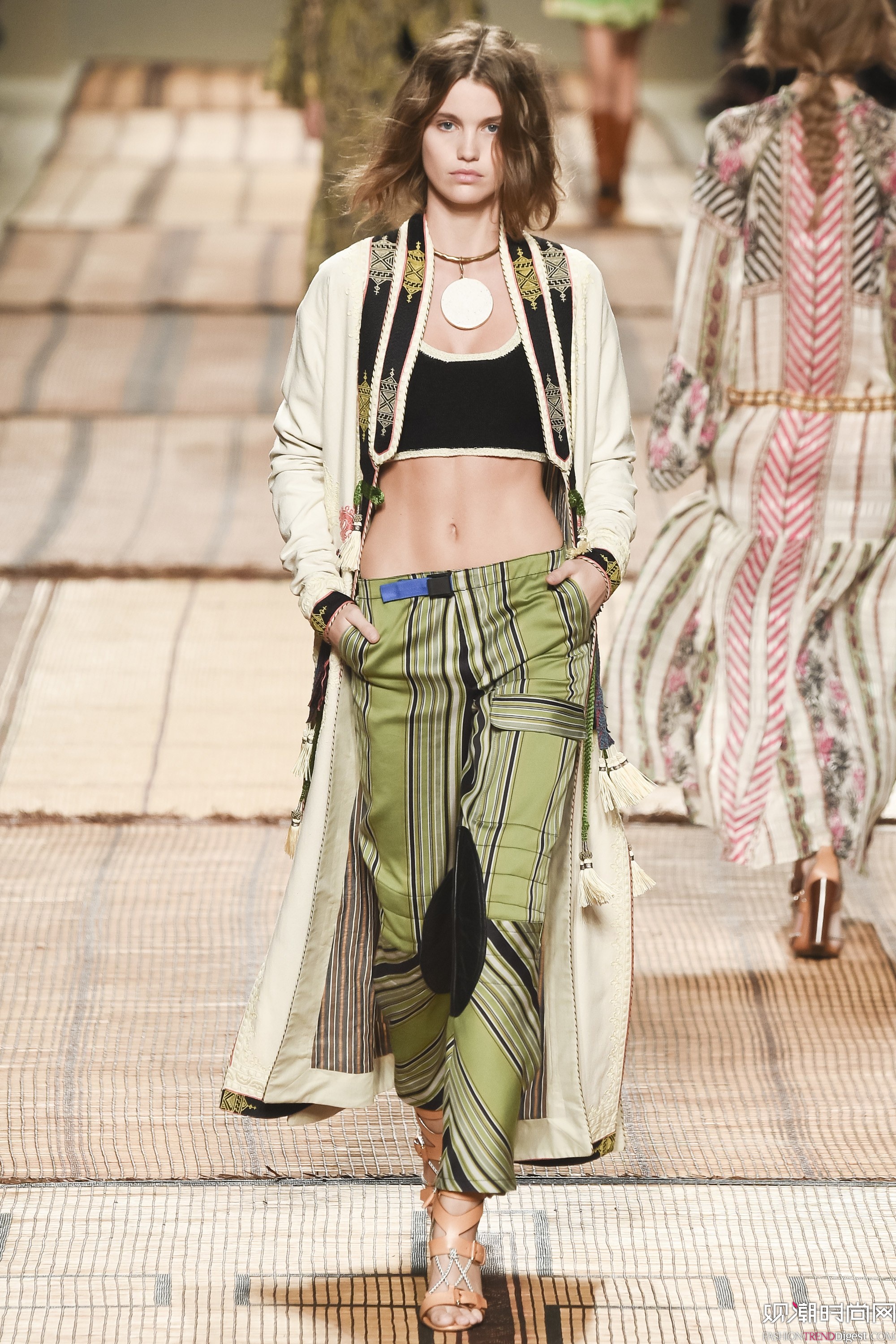 Etro 2017ϵDƬ