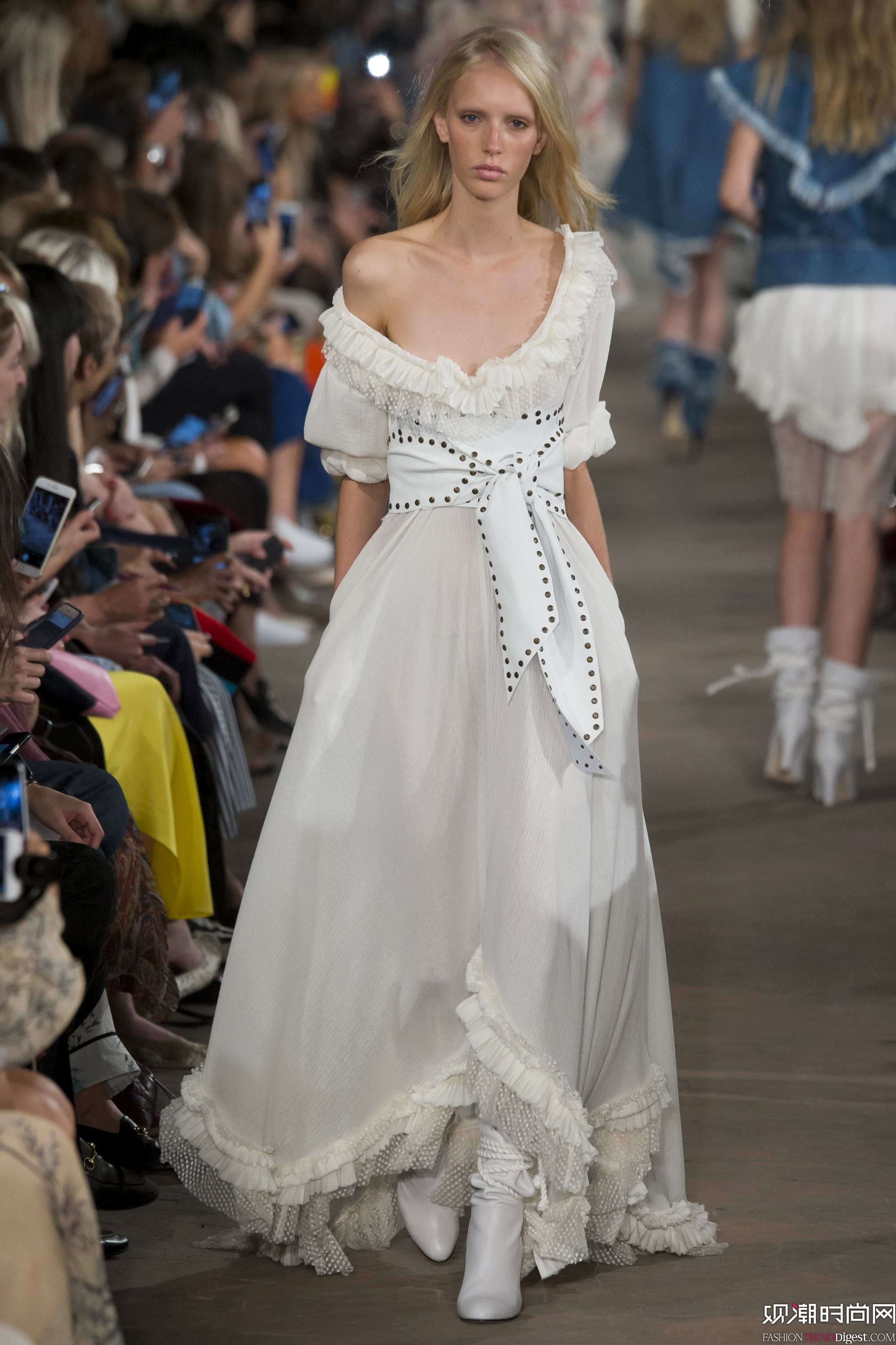 Philosophy di Lorenzo Serafini 2017ϵ(chng)DƬ