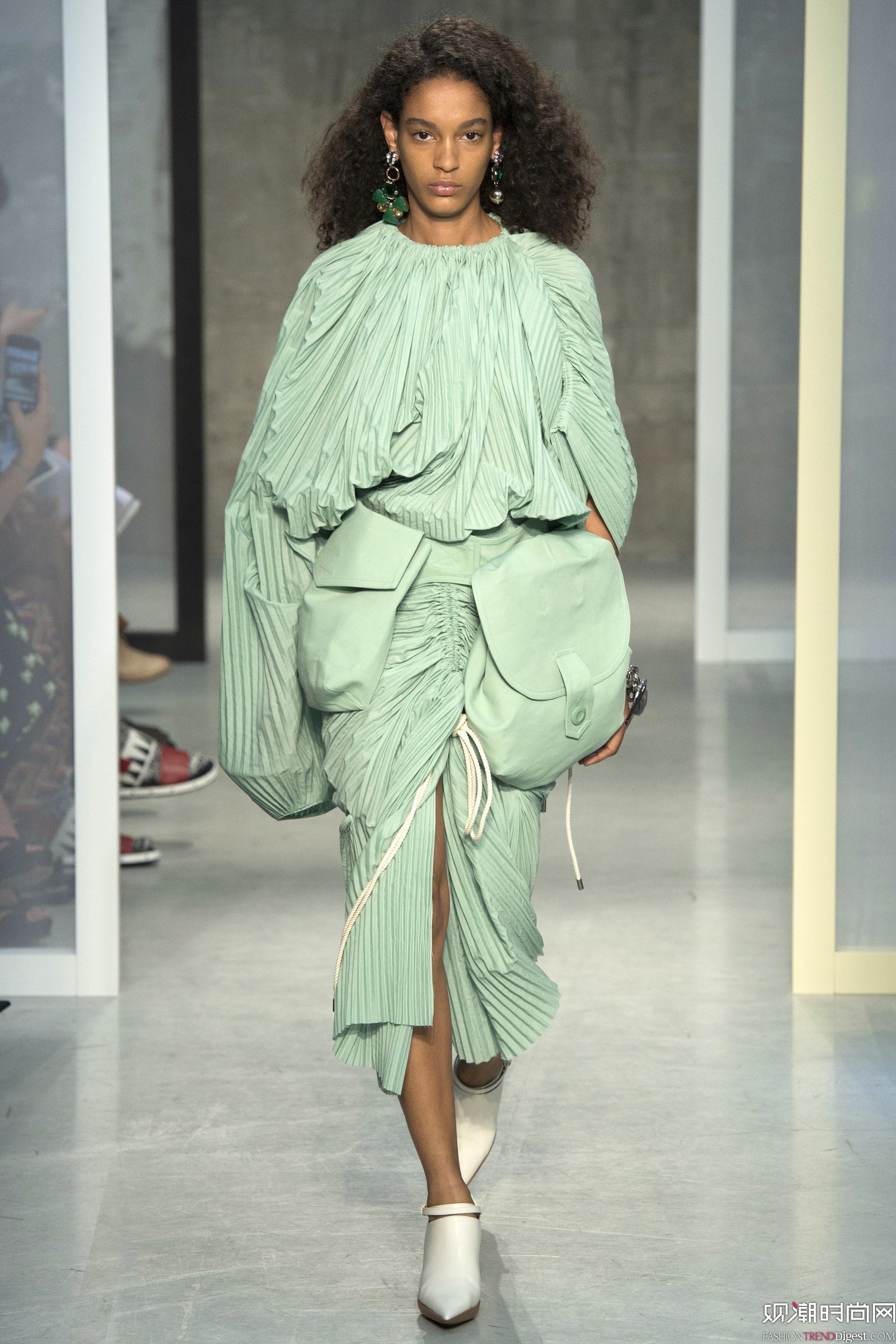 Marni 2017����ϵ���㳡����ͼƬ