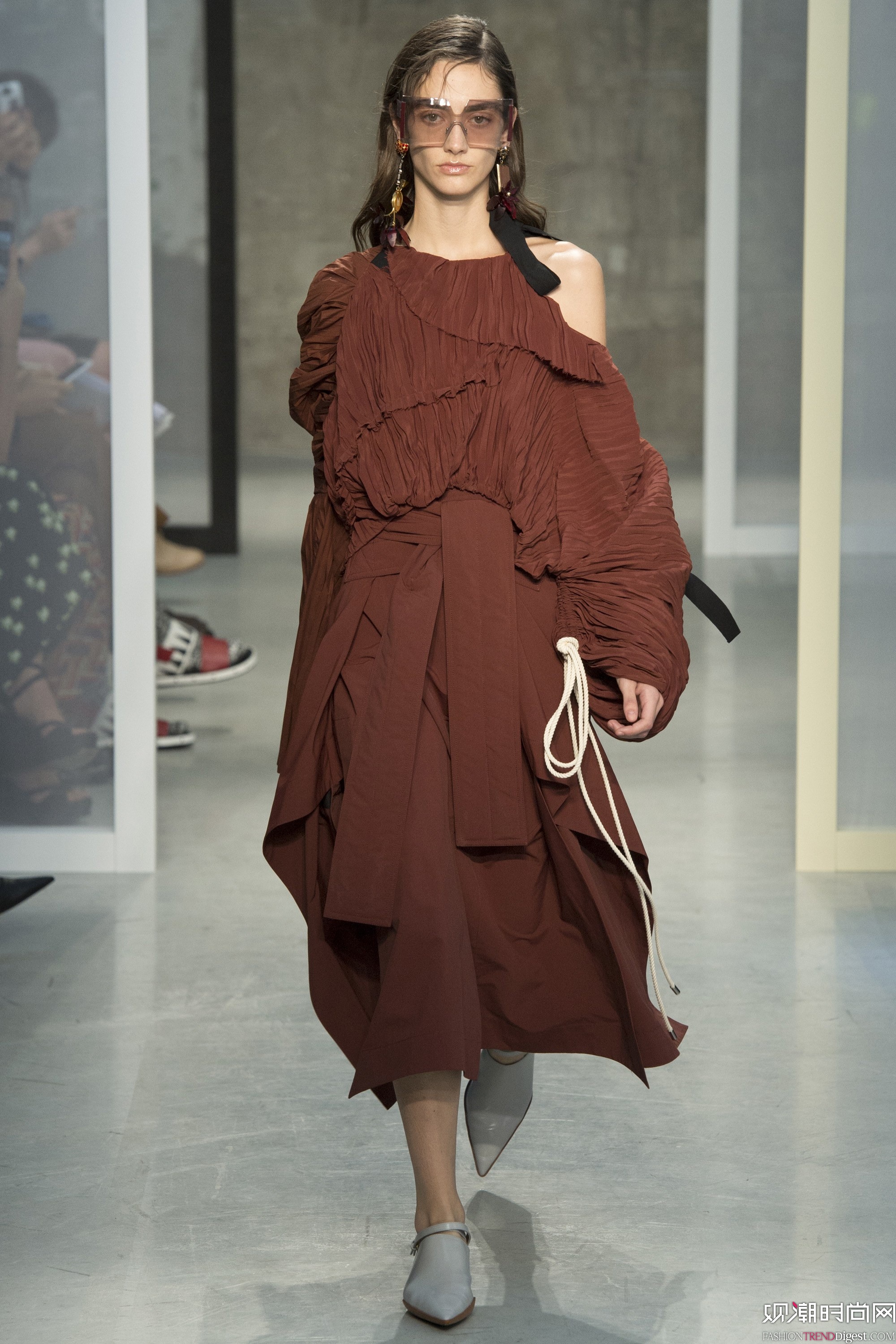 Marni 2017����ϵ���㳡����ͼƬ