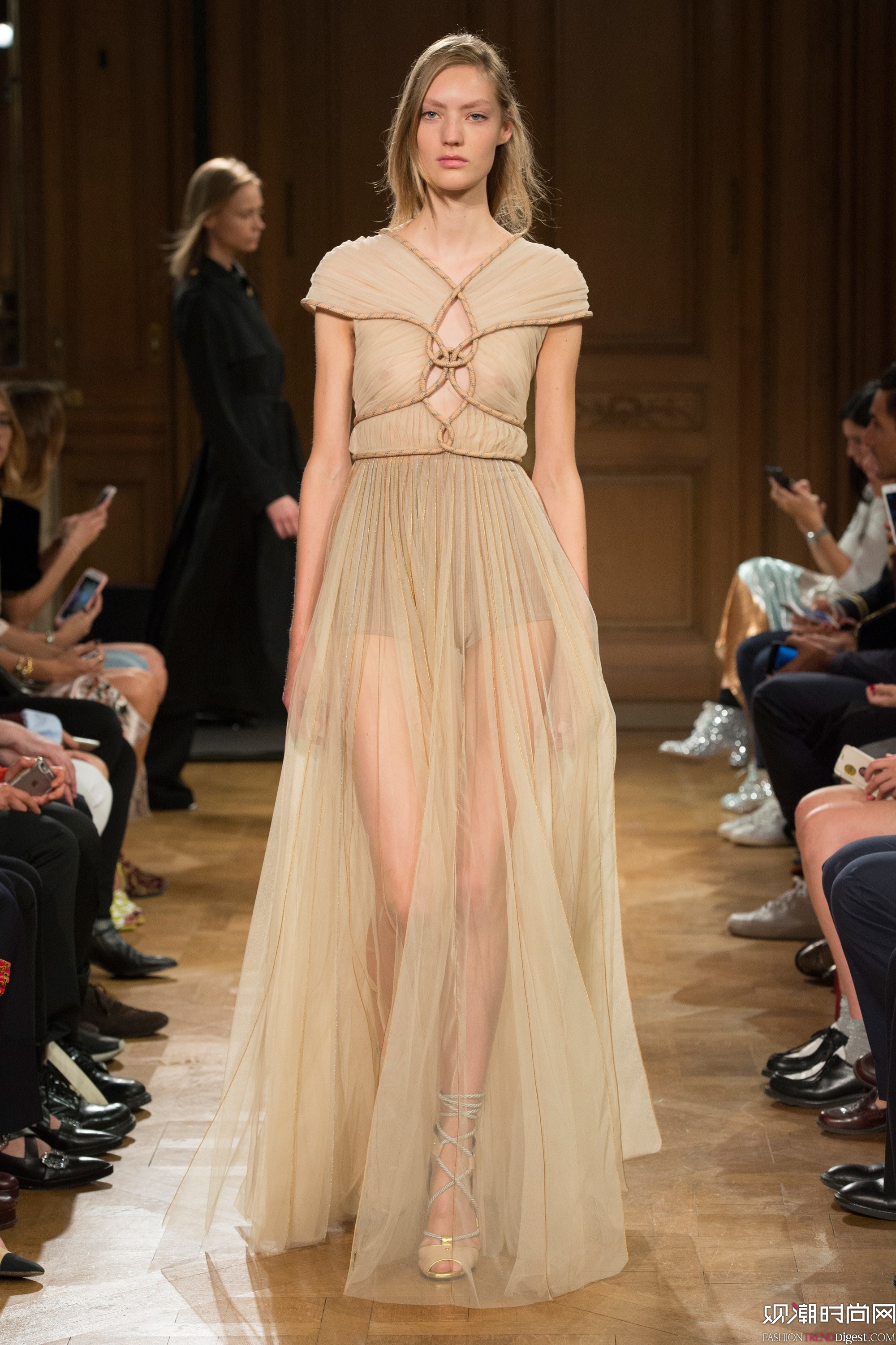 Vionnet 2017ϵDƬ