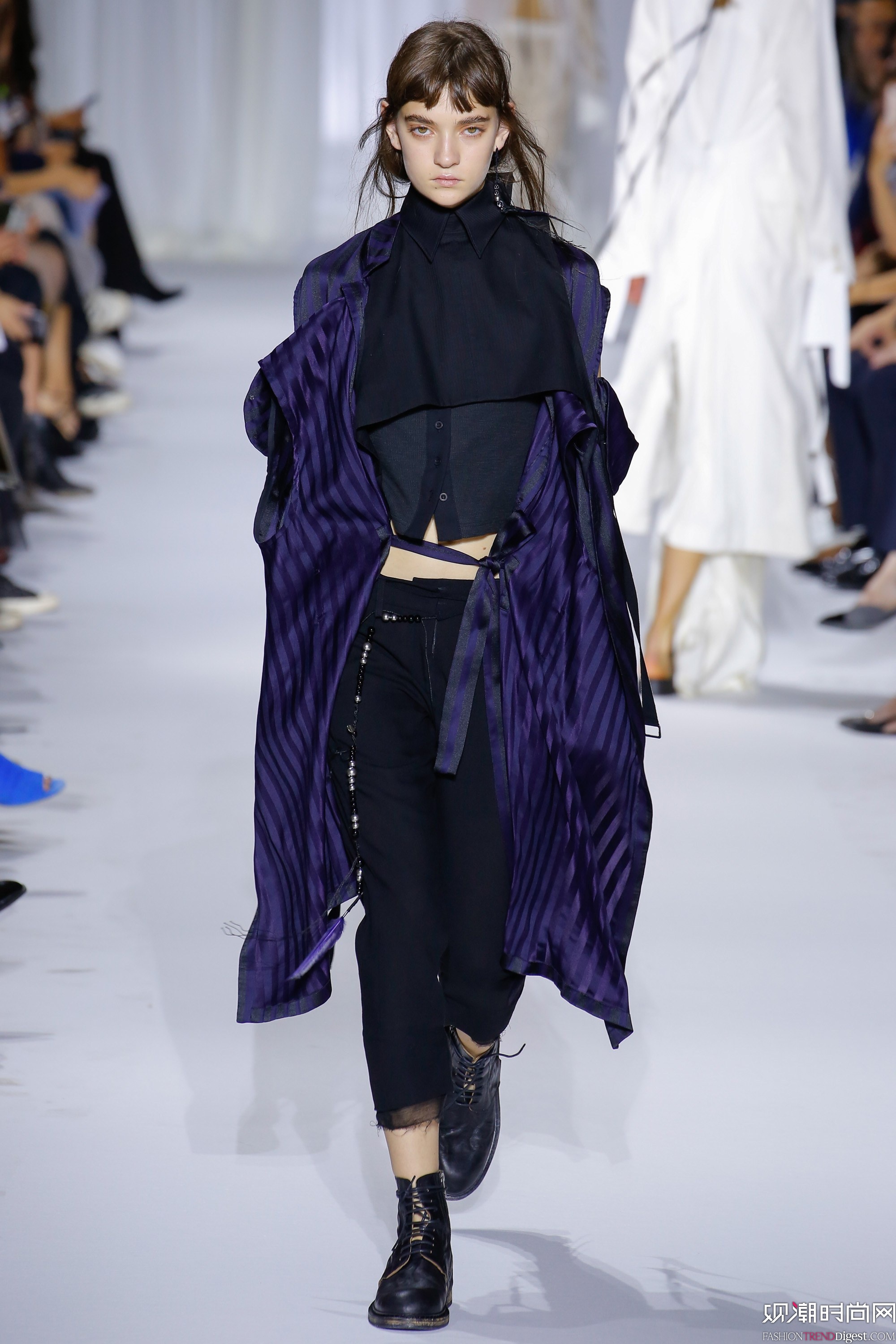 Ann Demeulemeester 2017ϵDƬ