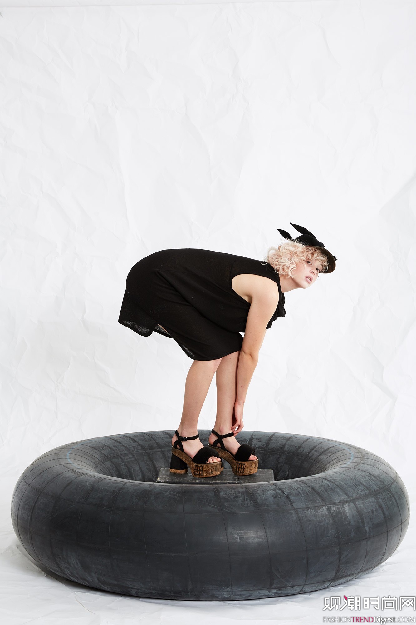 Bernhard Willhelm 2017ϵLookBookDƬ