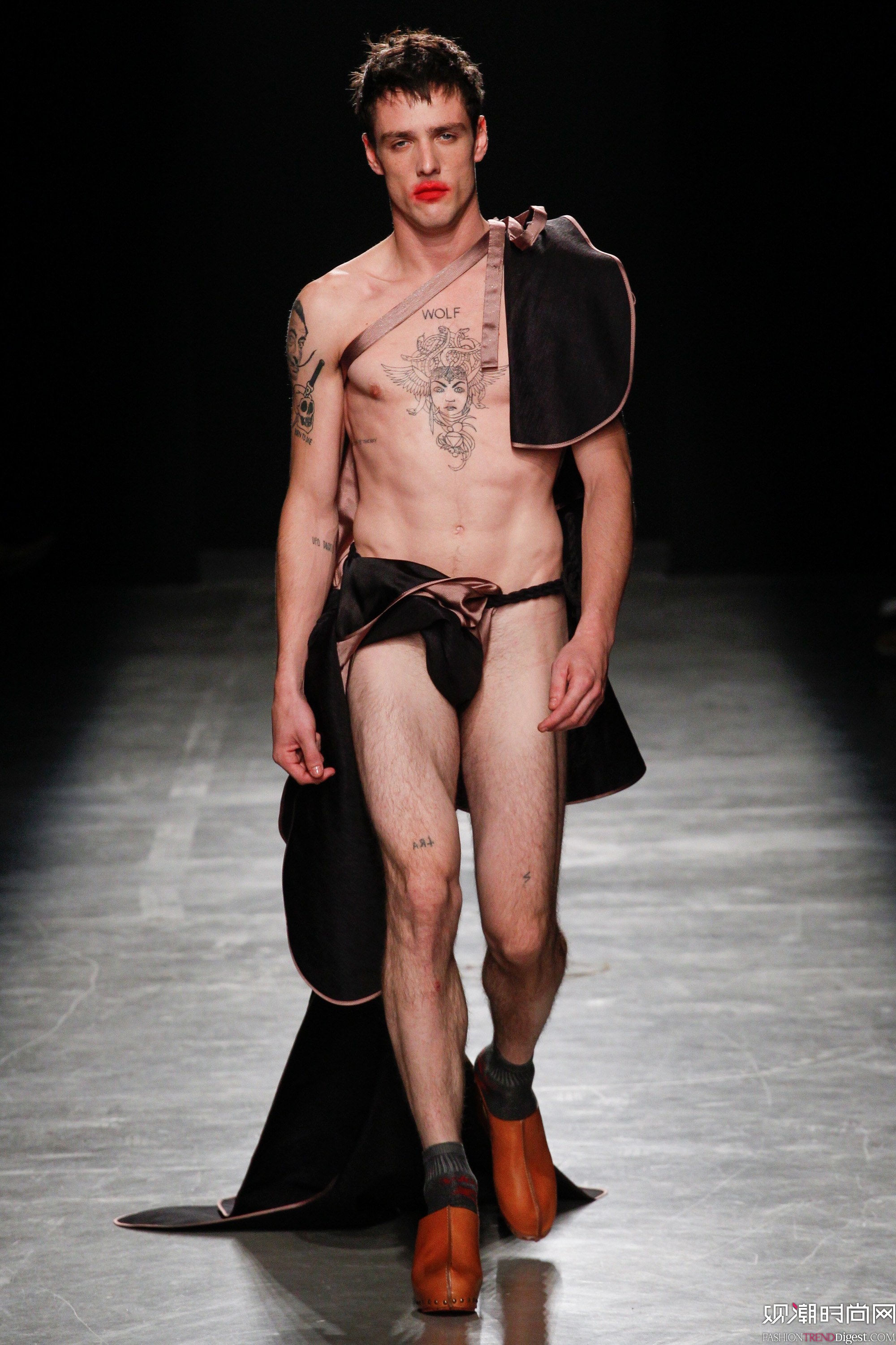 Andreas Kronthaler for Vivienne Westwood 2017ϵDƬ