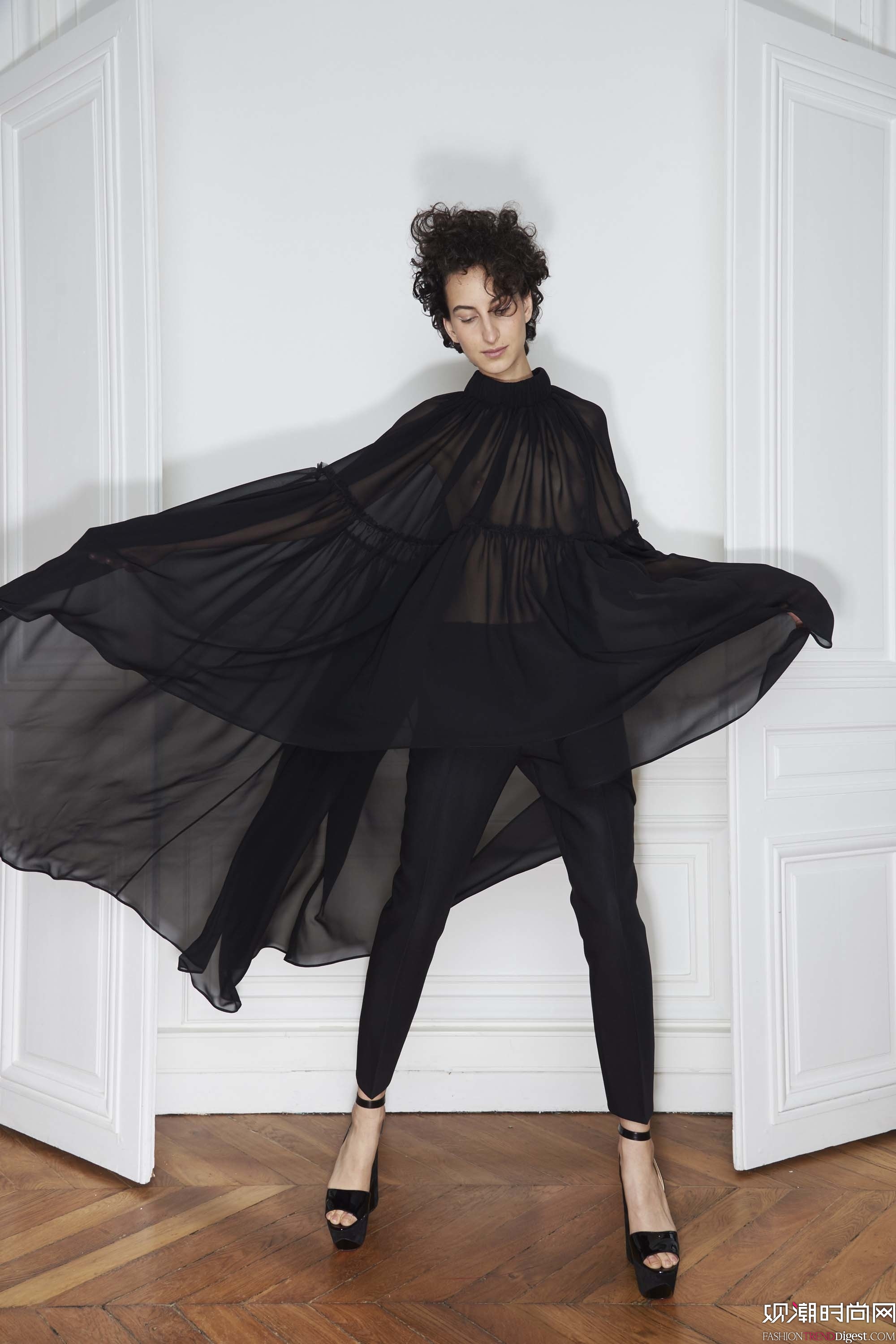 Martin Grant 2017ϵLookBookDƬ