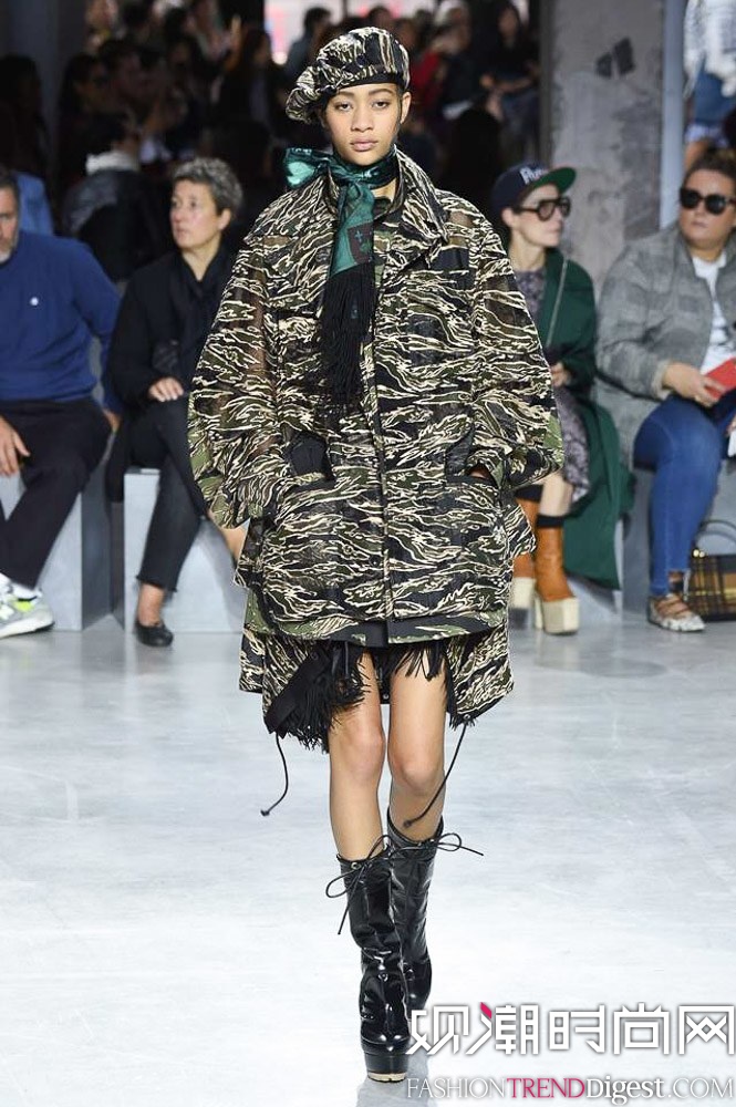 Sacai 2017ϵDƬ