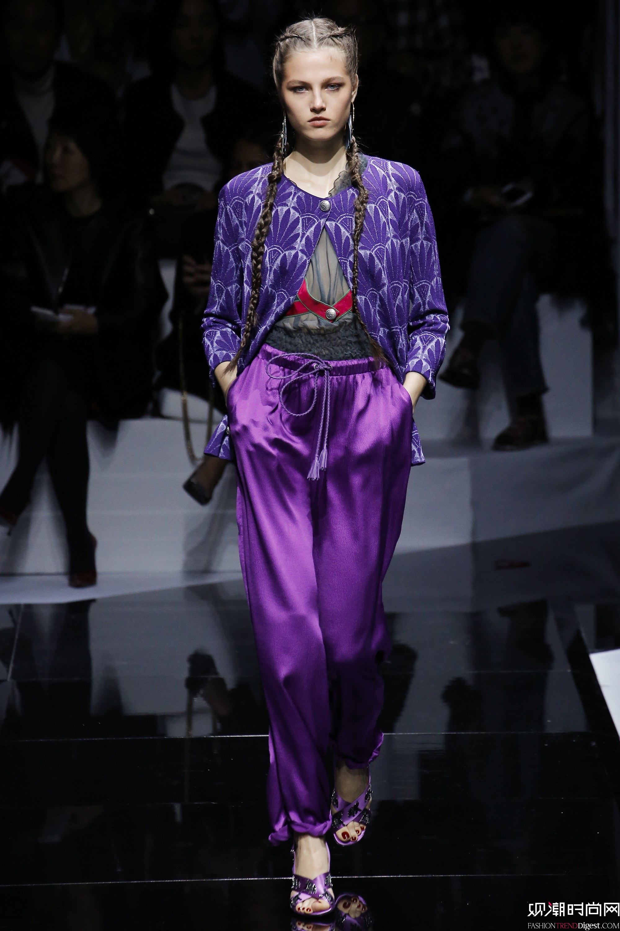 Emporio Armani 2017ϵDƬ