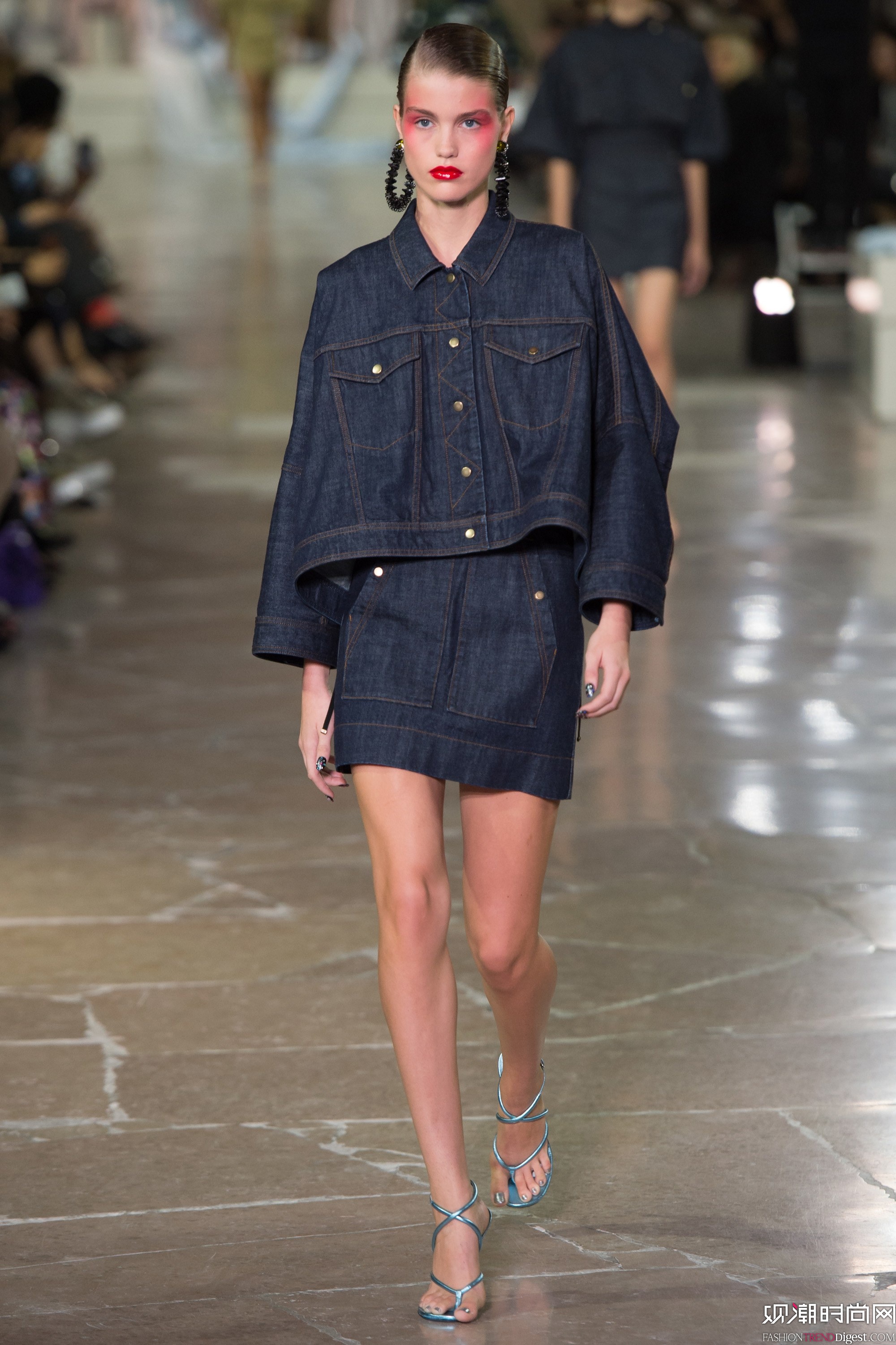 Kenzo 2017ϵDƬ