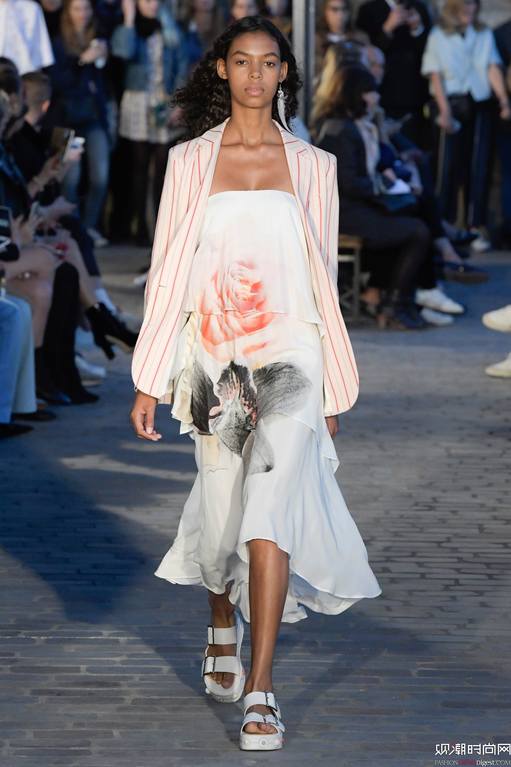 Paul & Joe 2017����ϵ���㳡����ͼƬ