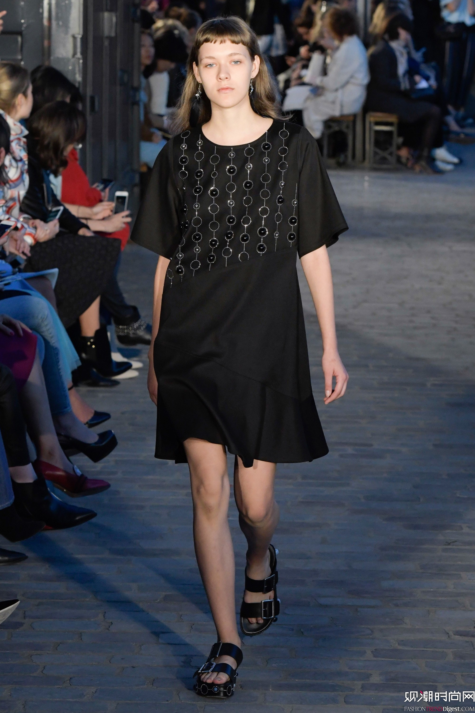 Paul & Joe 2017����ϵ���㳡����ͼƬ