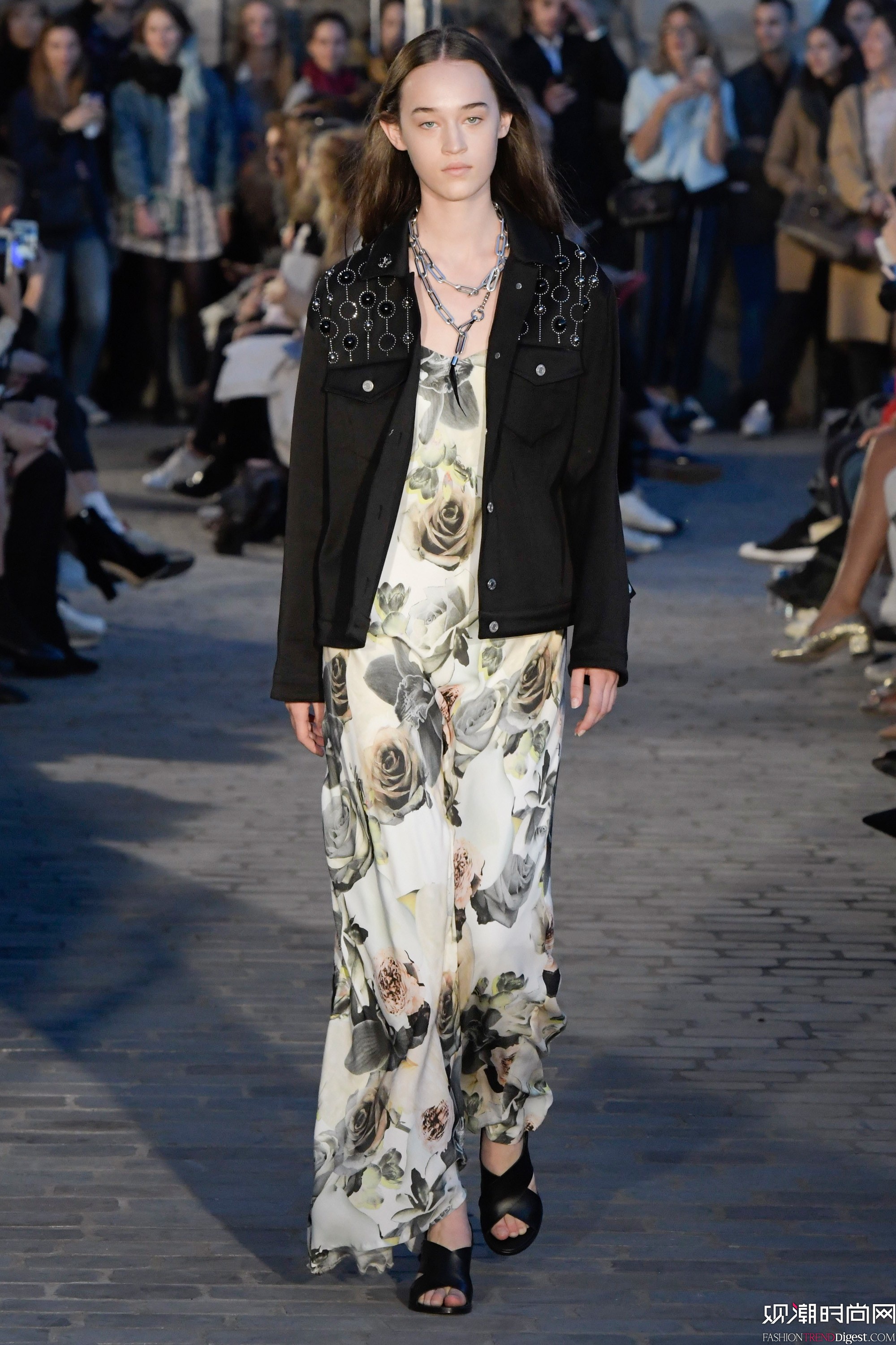 Paul & Joe 2017����ϵ���㳡����ͼƬ