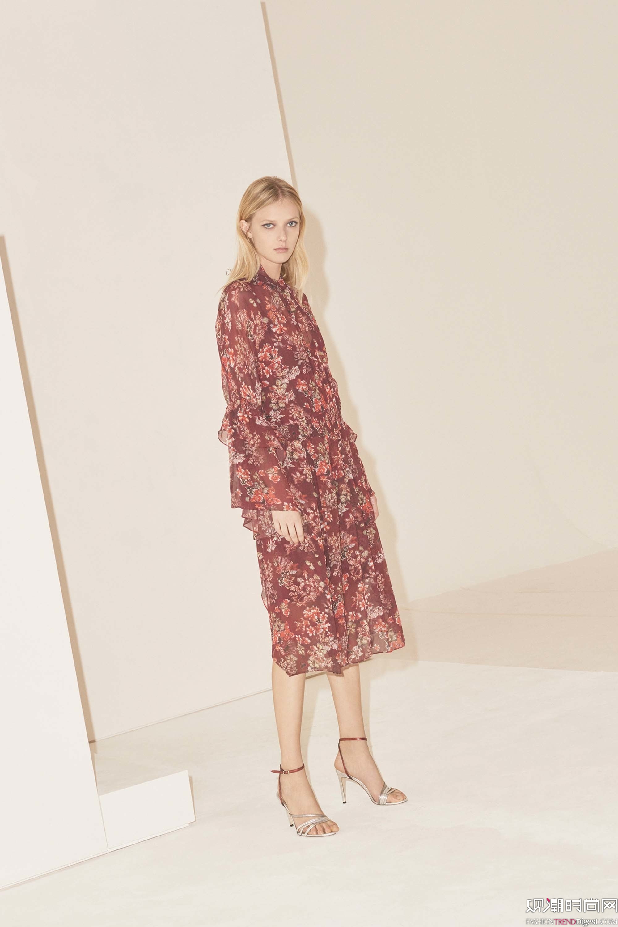 Iro 2017ϵLookBookDƬ