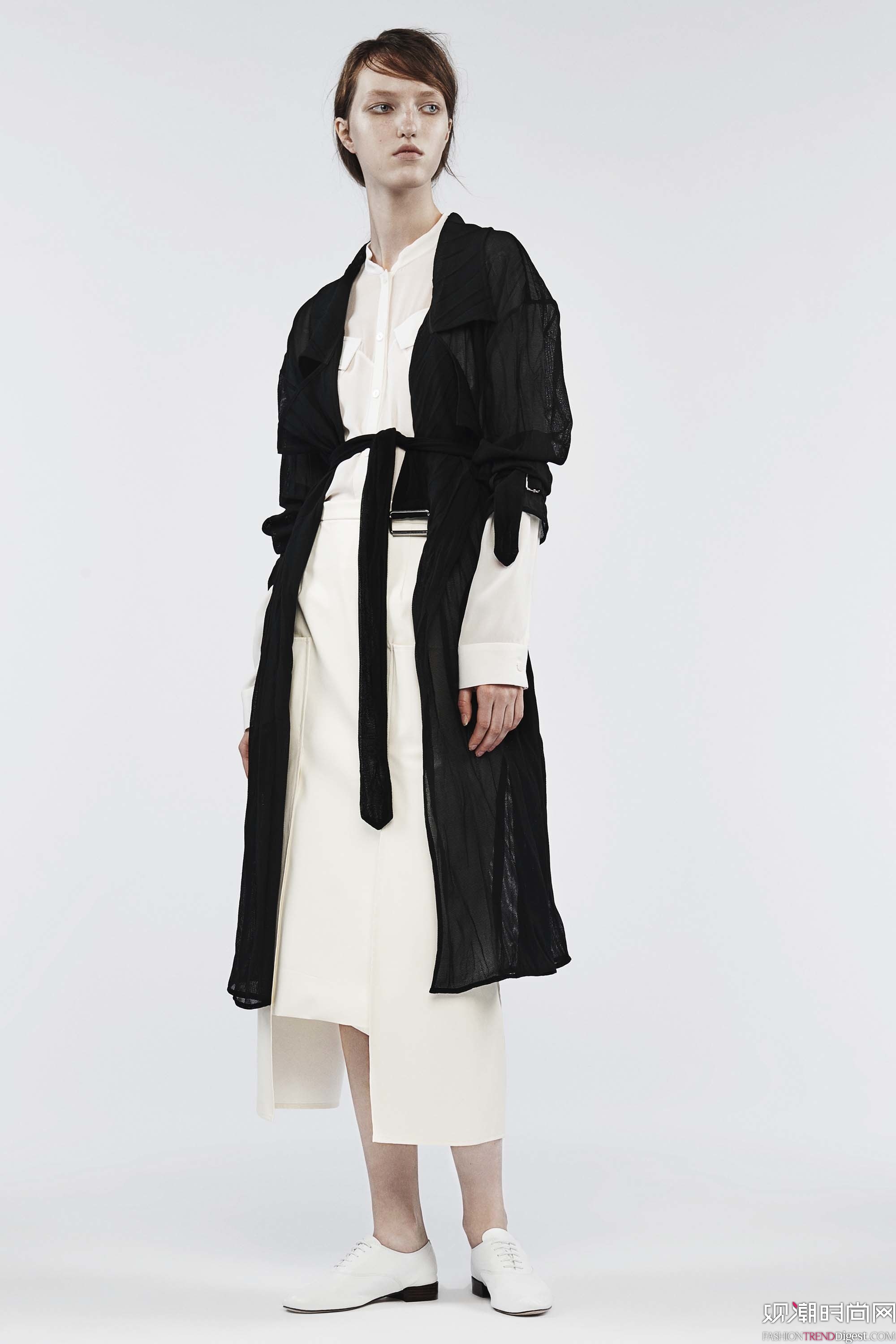 Ji Oh 2017紺ϵLookBookDƬ