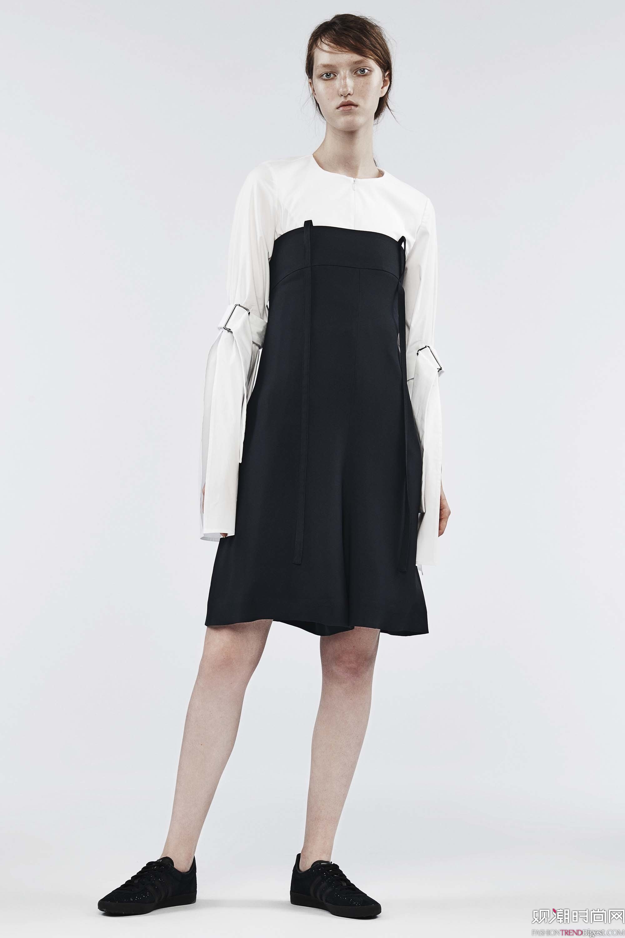 Ji Oh 2017紺ϵLookBookDƬ