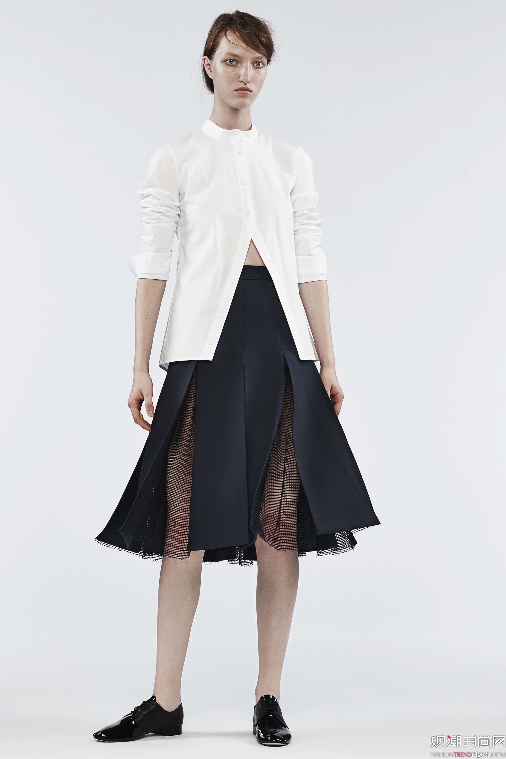 Ji Oh 2017紺ϵLookBookDƬ