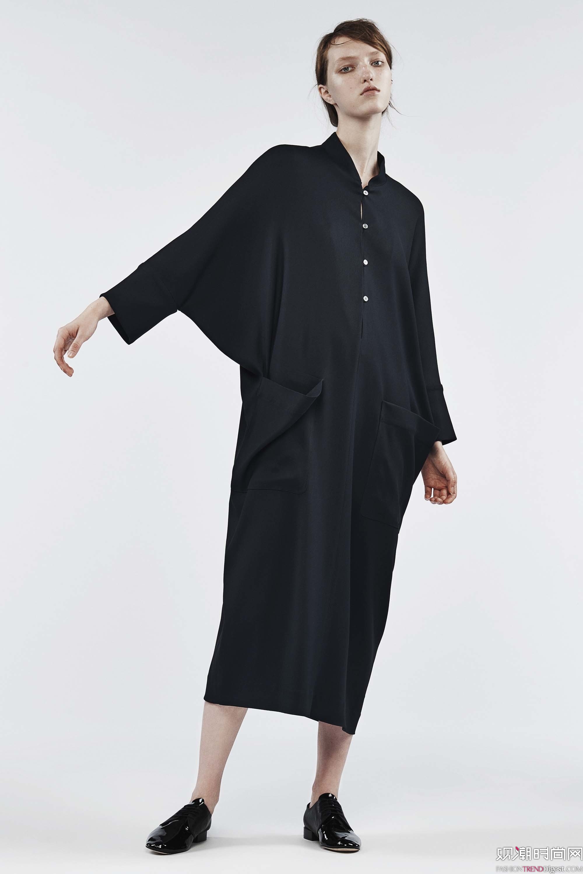 Ji Oh 2017紺ϵLookBookDƬ
