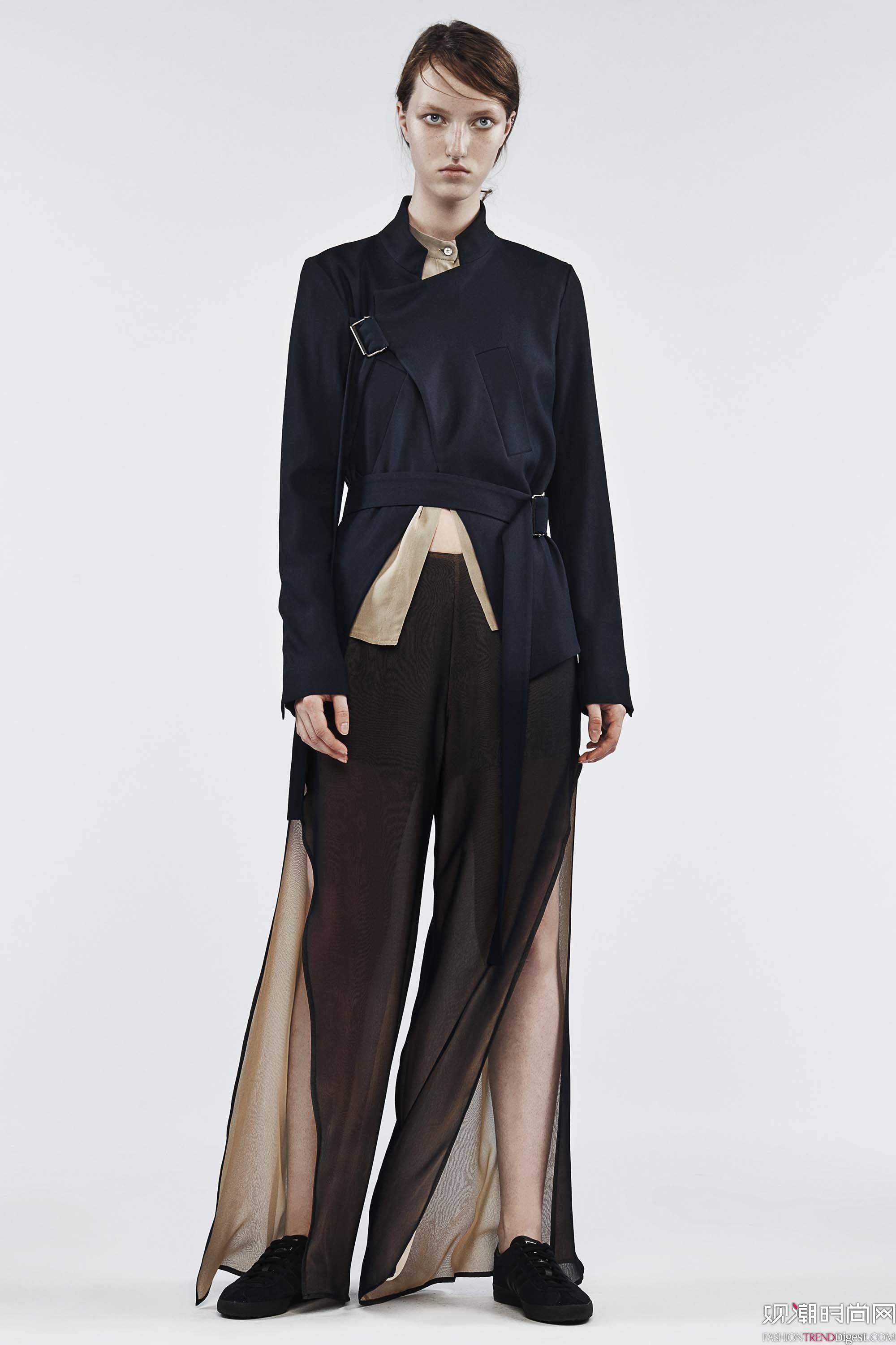 Ji Oh 2017�紺ϵ��LookBook����ͼƬ