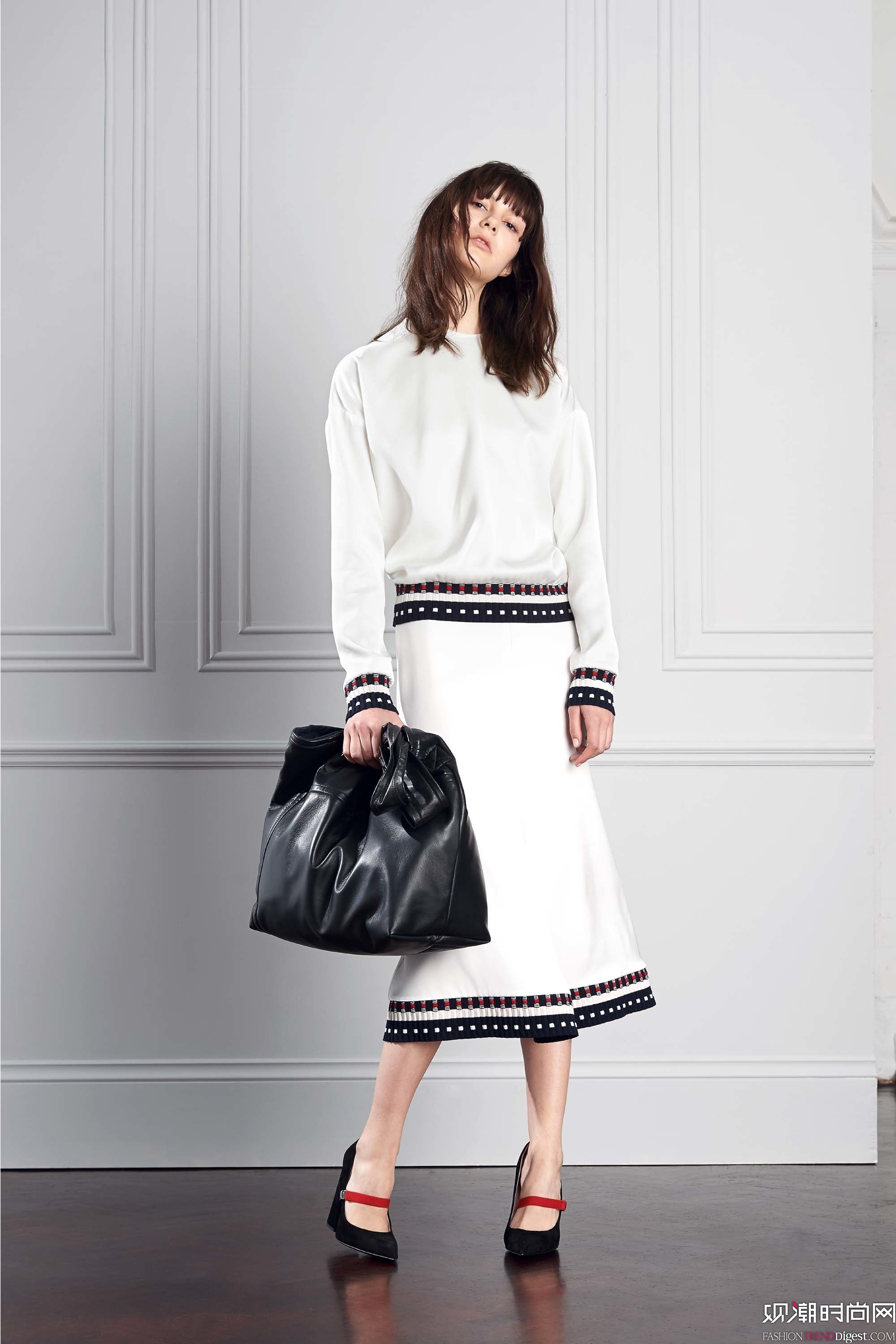 Victoria Beckham 2017紺ϵLookBookDƬ