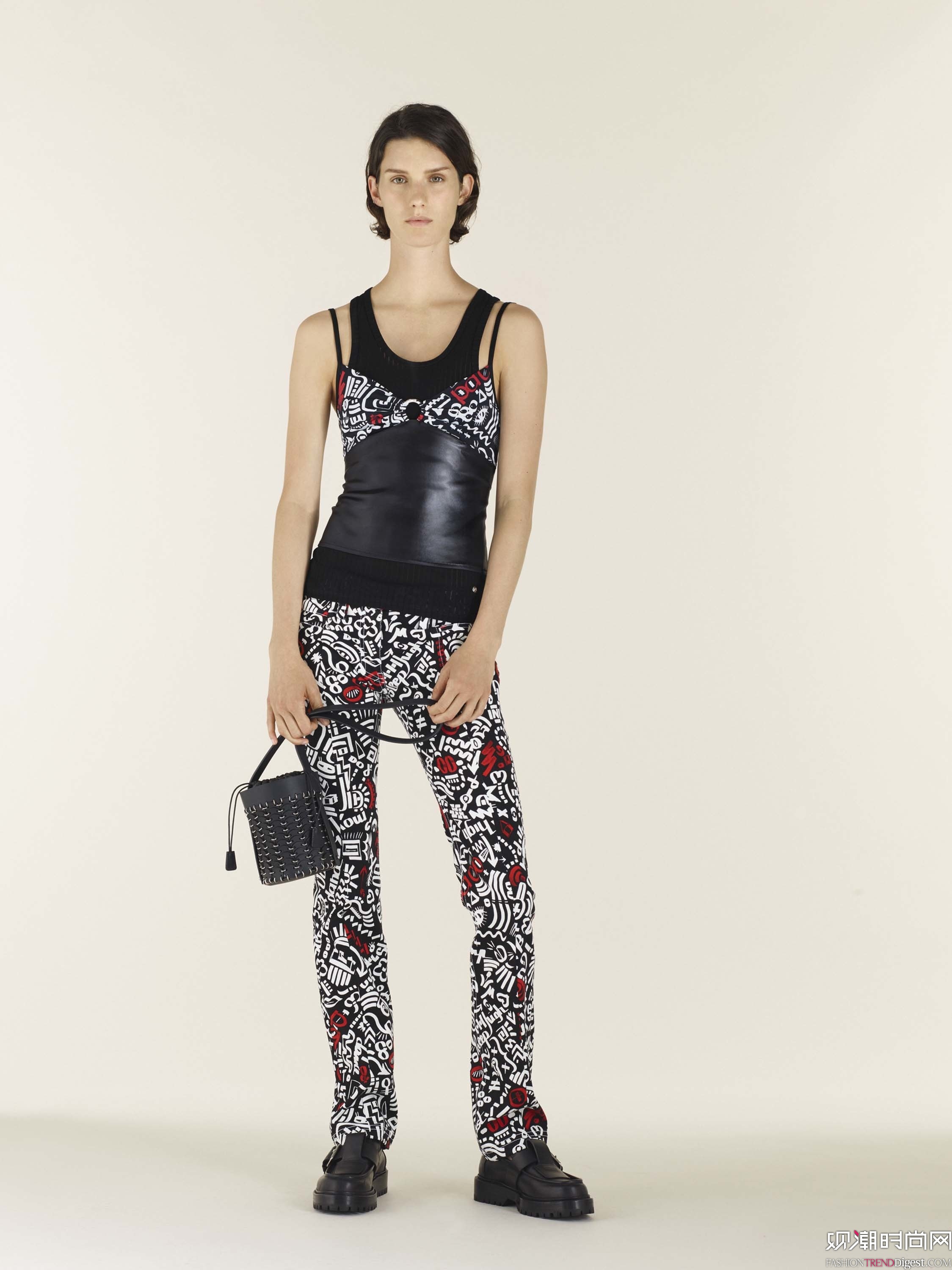 Paco Rabanne 2017紺ϵLookBookDƬ