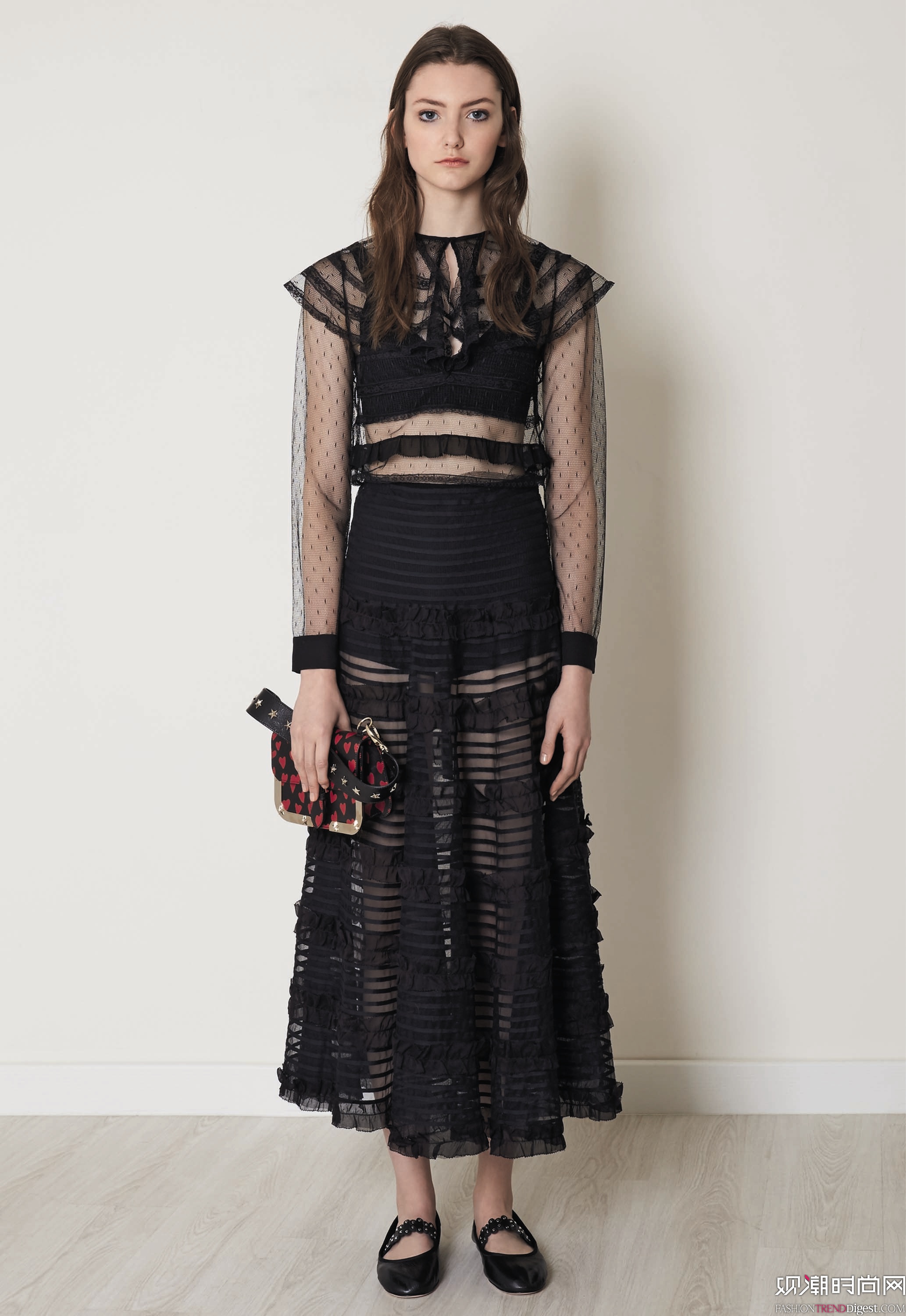 Red Valentino 2017ϵLookBookDƬ