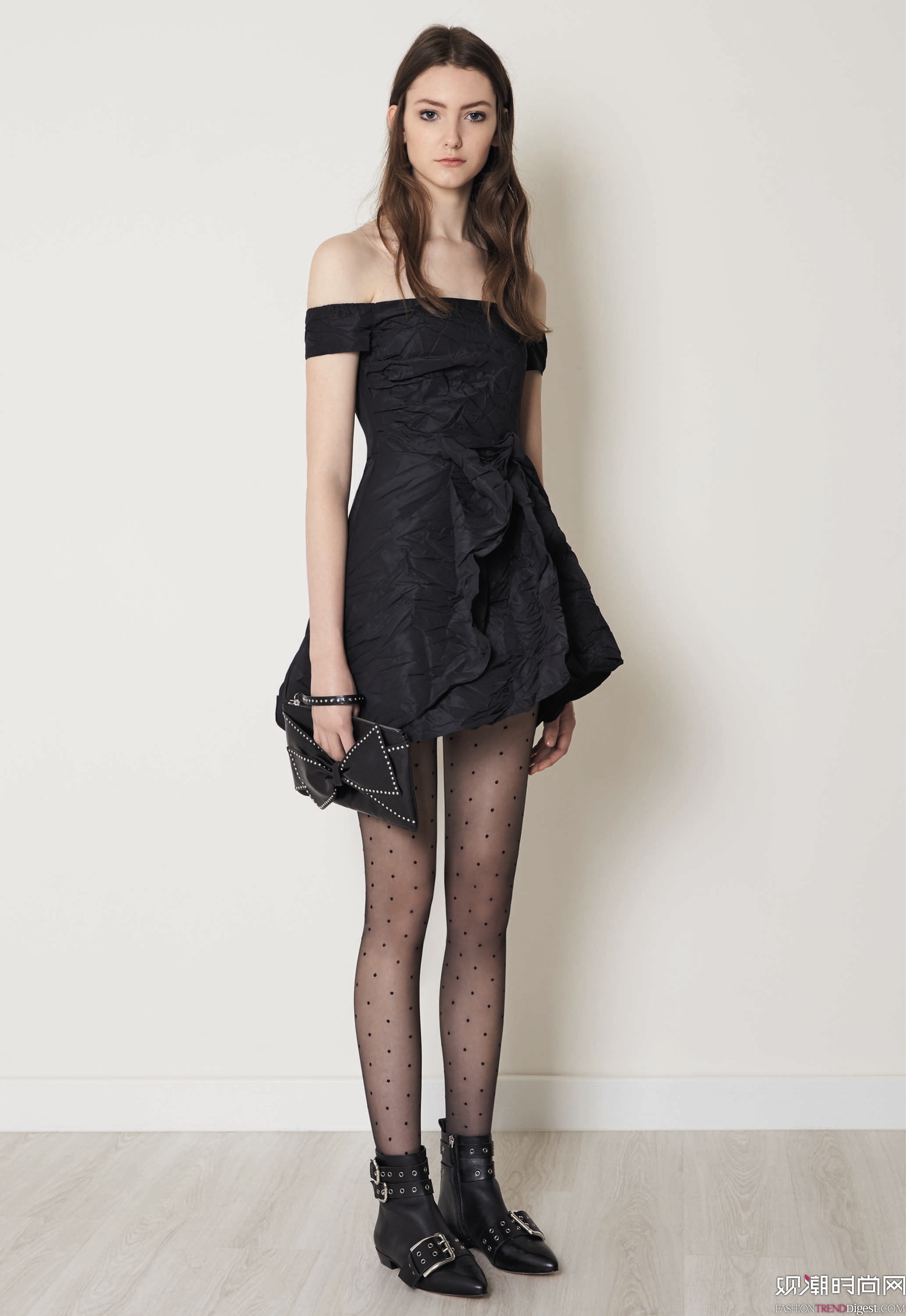 Red Valentino 2017ϵLookBookDƬ