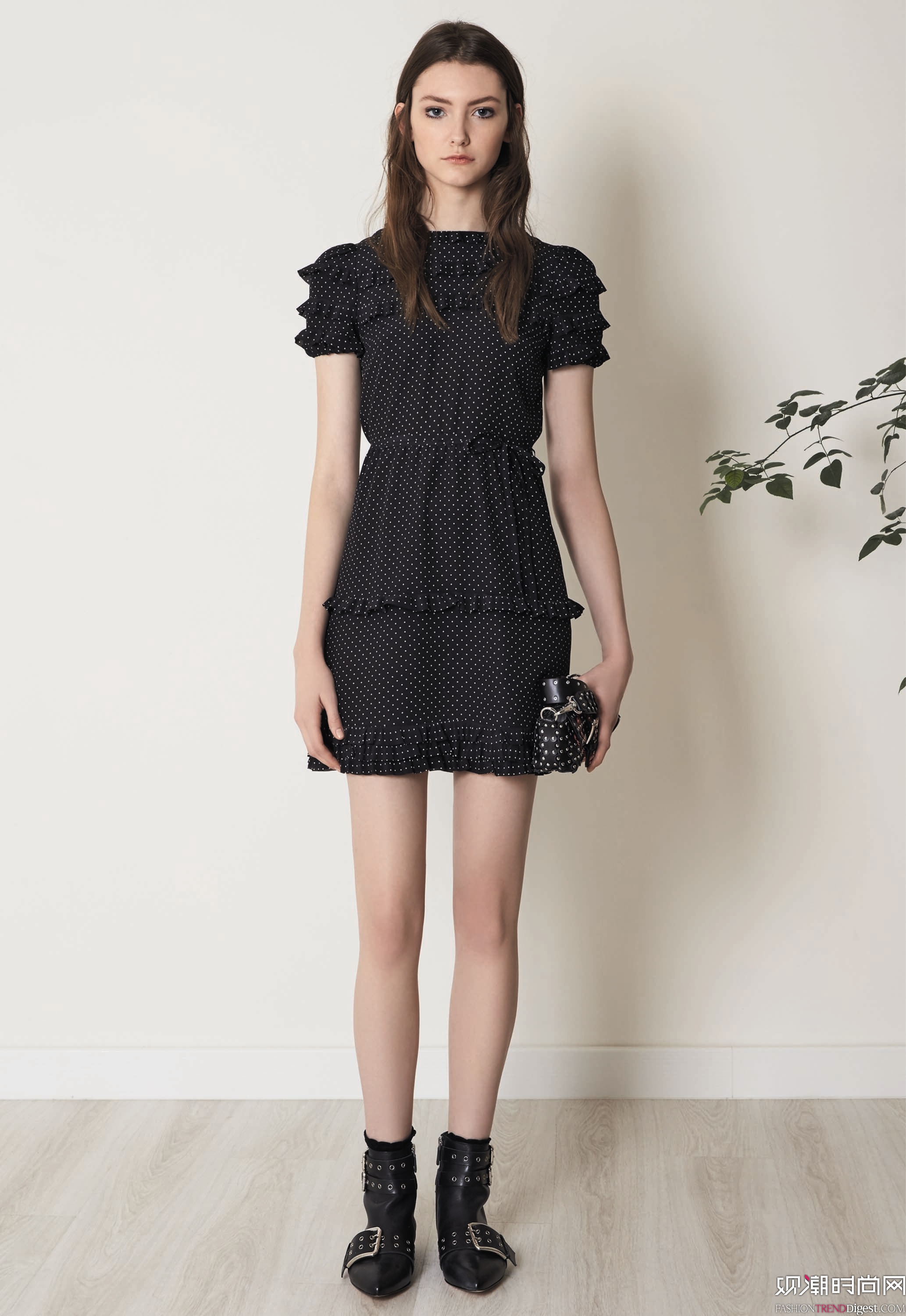 Red Valentino 2017ϵLookBookDƬ