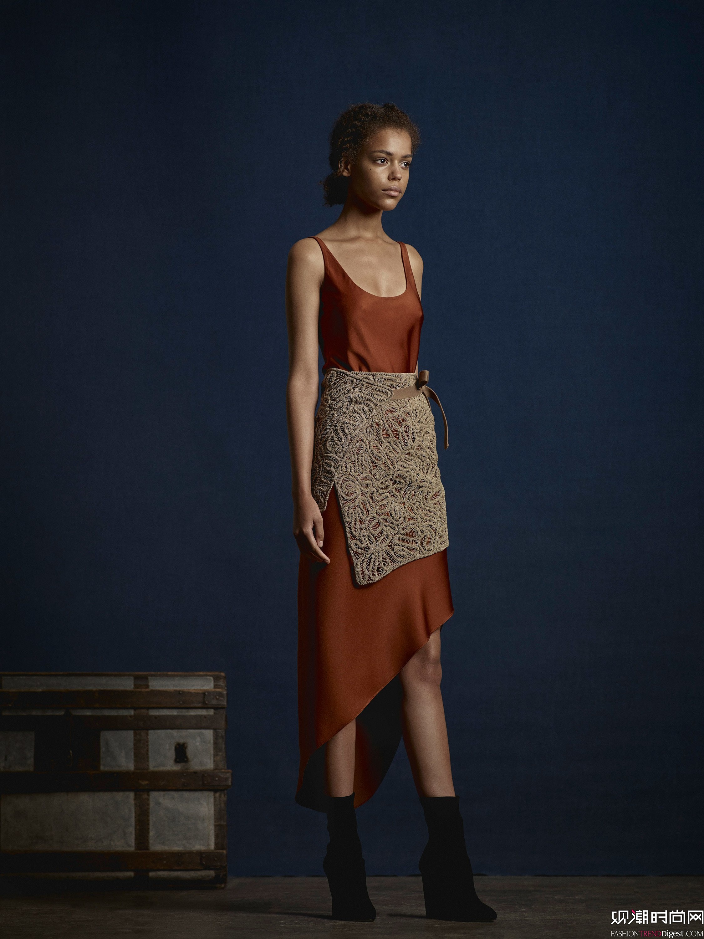 Maiyet 2017ϵLookBookDƬ