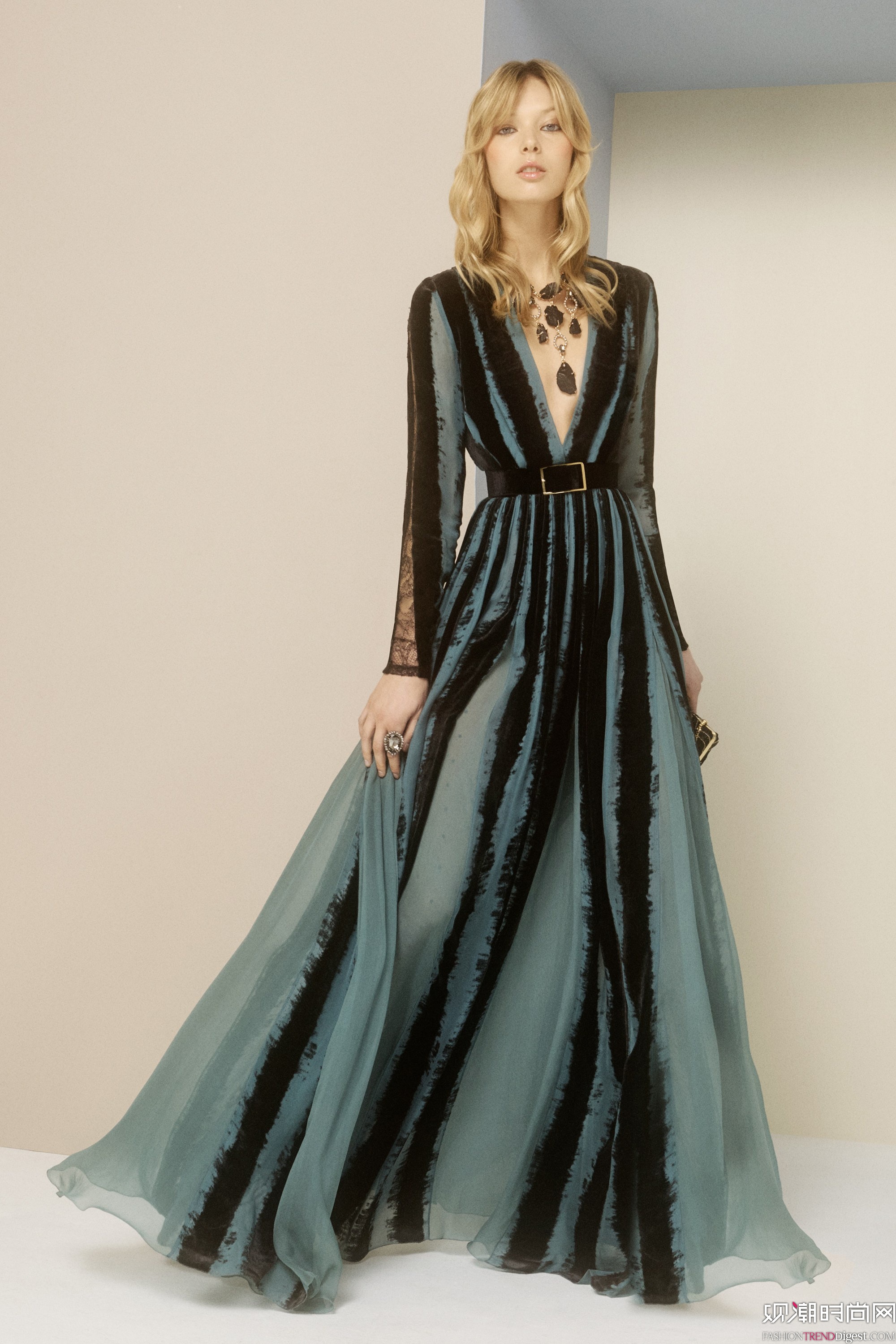 Elie Saab 2017ϵLookBookͼƬ