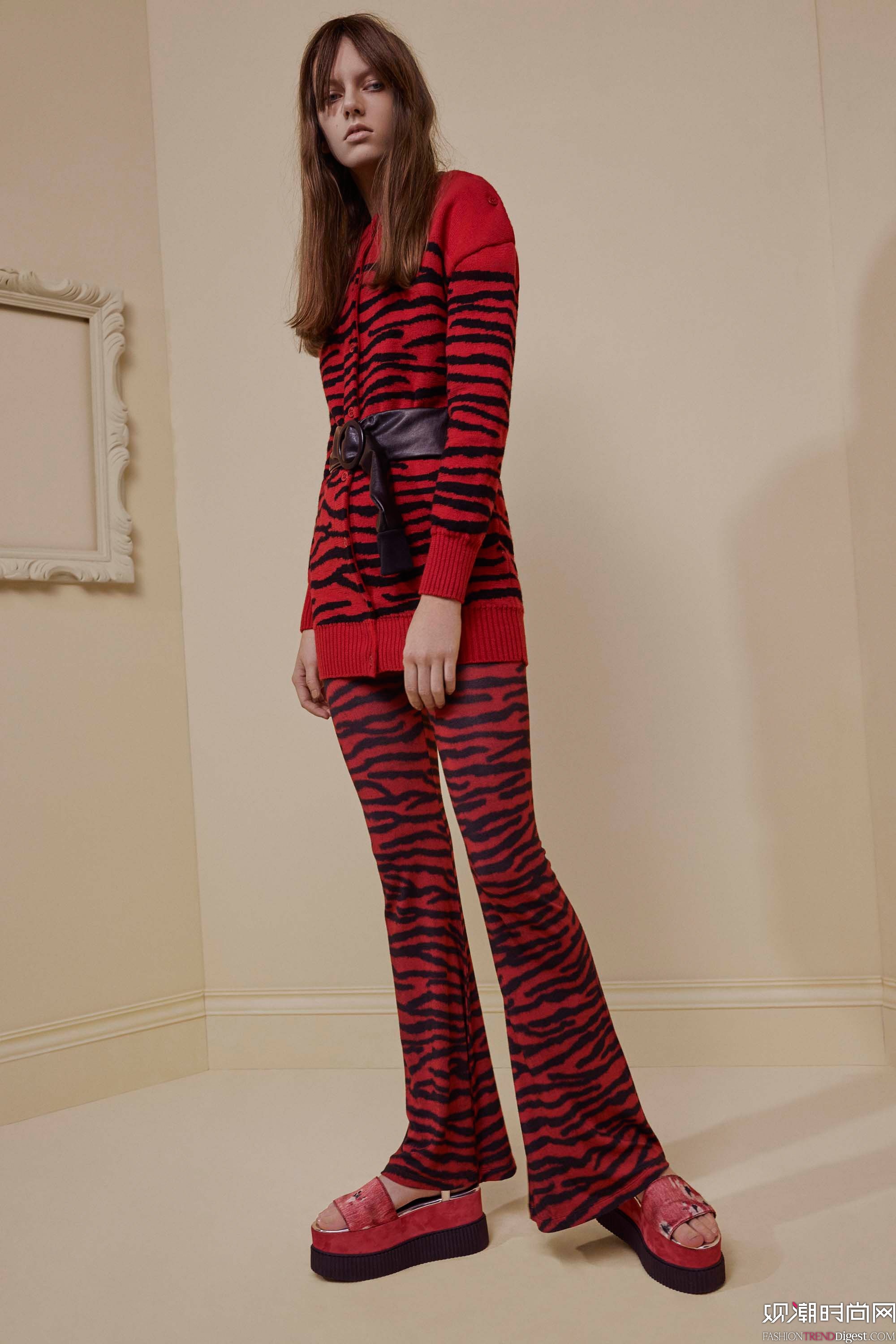 MM6 Maison Margiela 2017ϵLookBookDƬ
