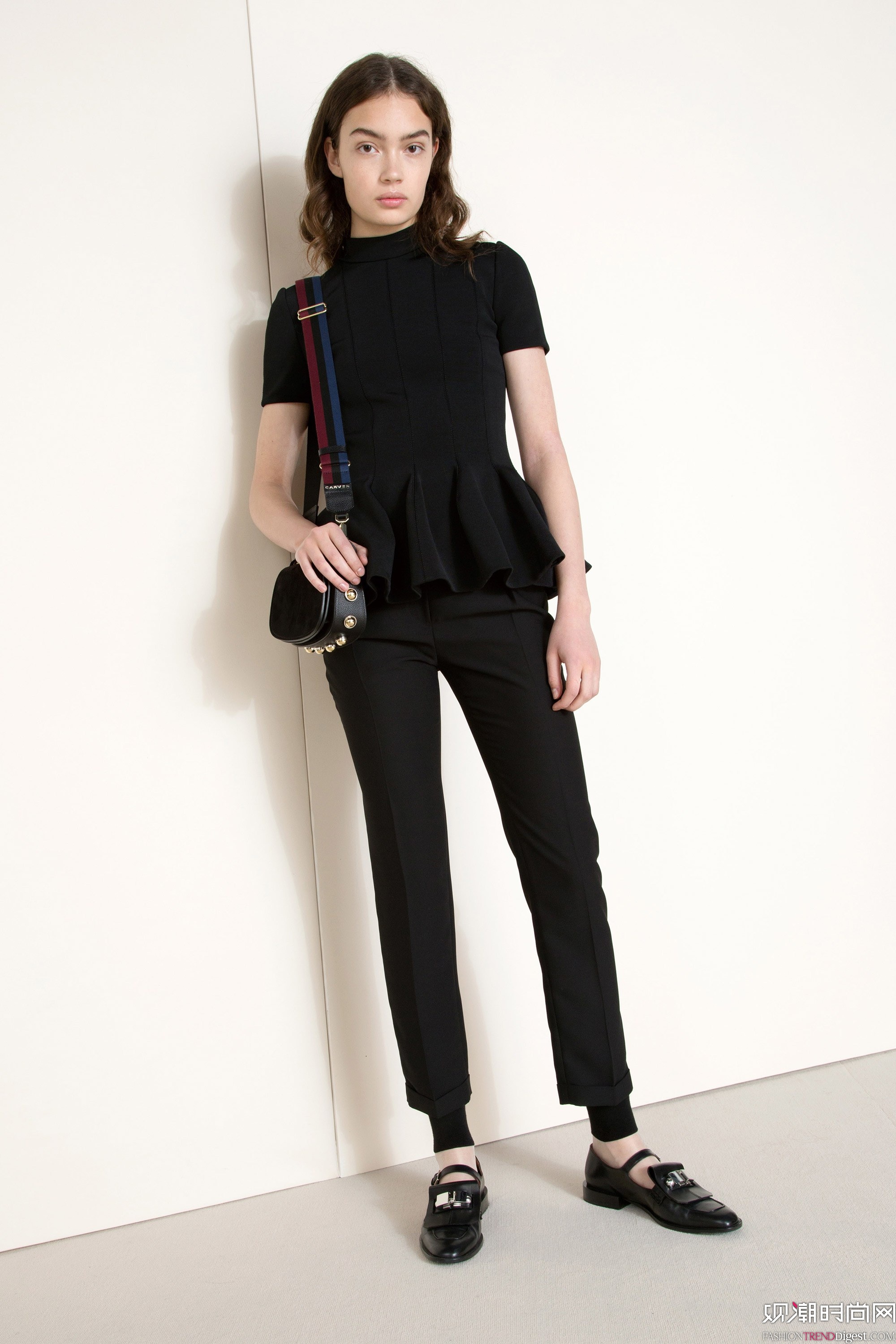 Carven 2017ϵLookBookͼƬ