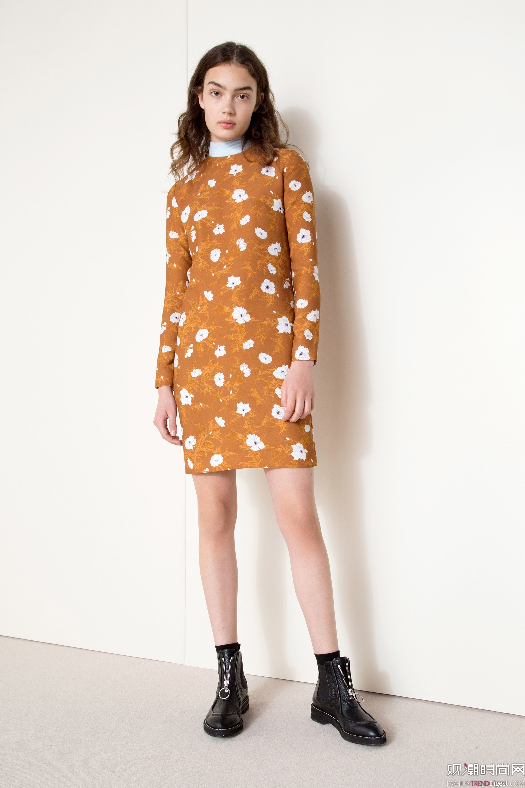 Carven 2017ϵLookBookͼƬ