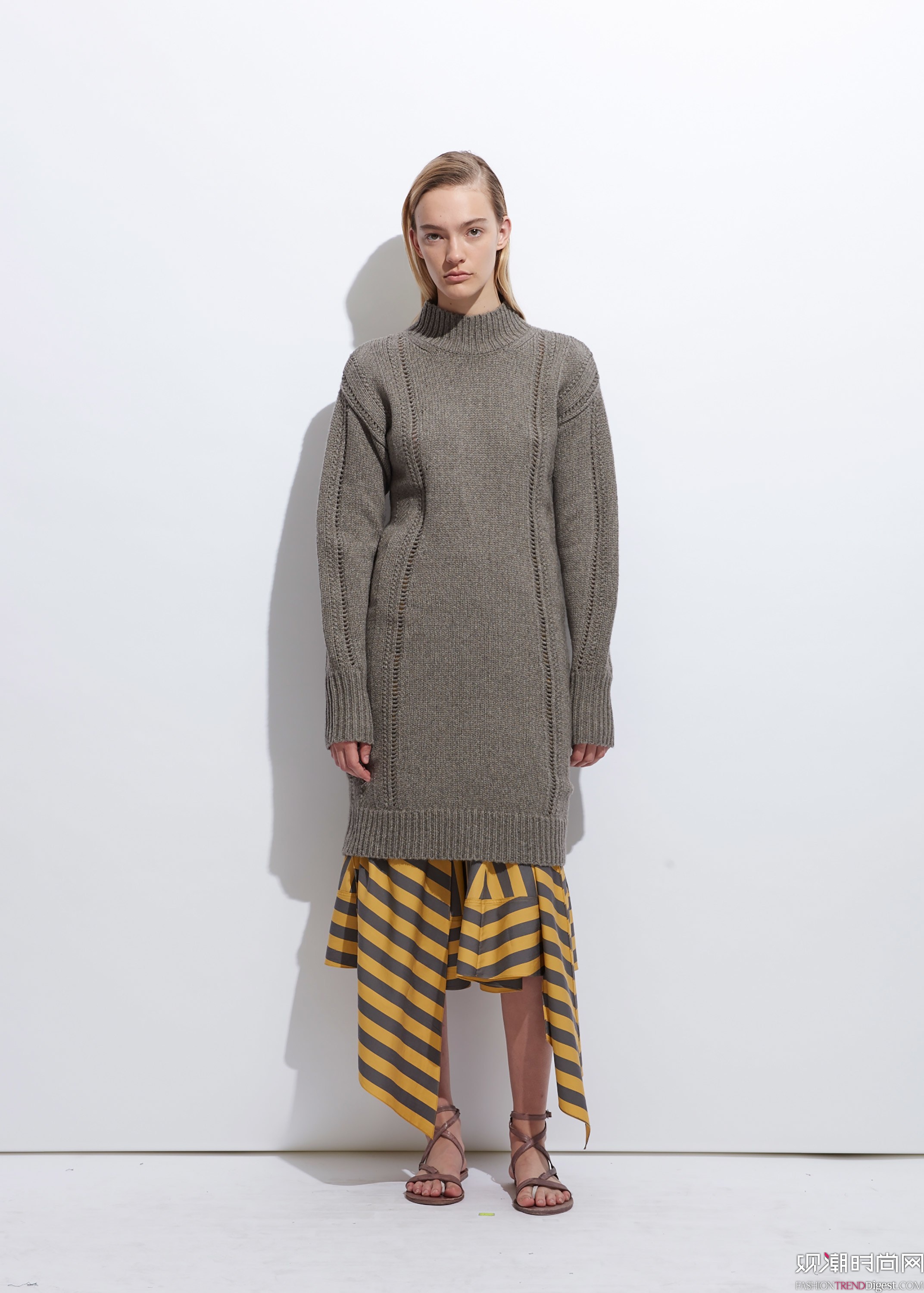 Tibi 2017ϵLookBookDƬ