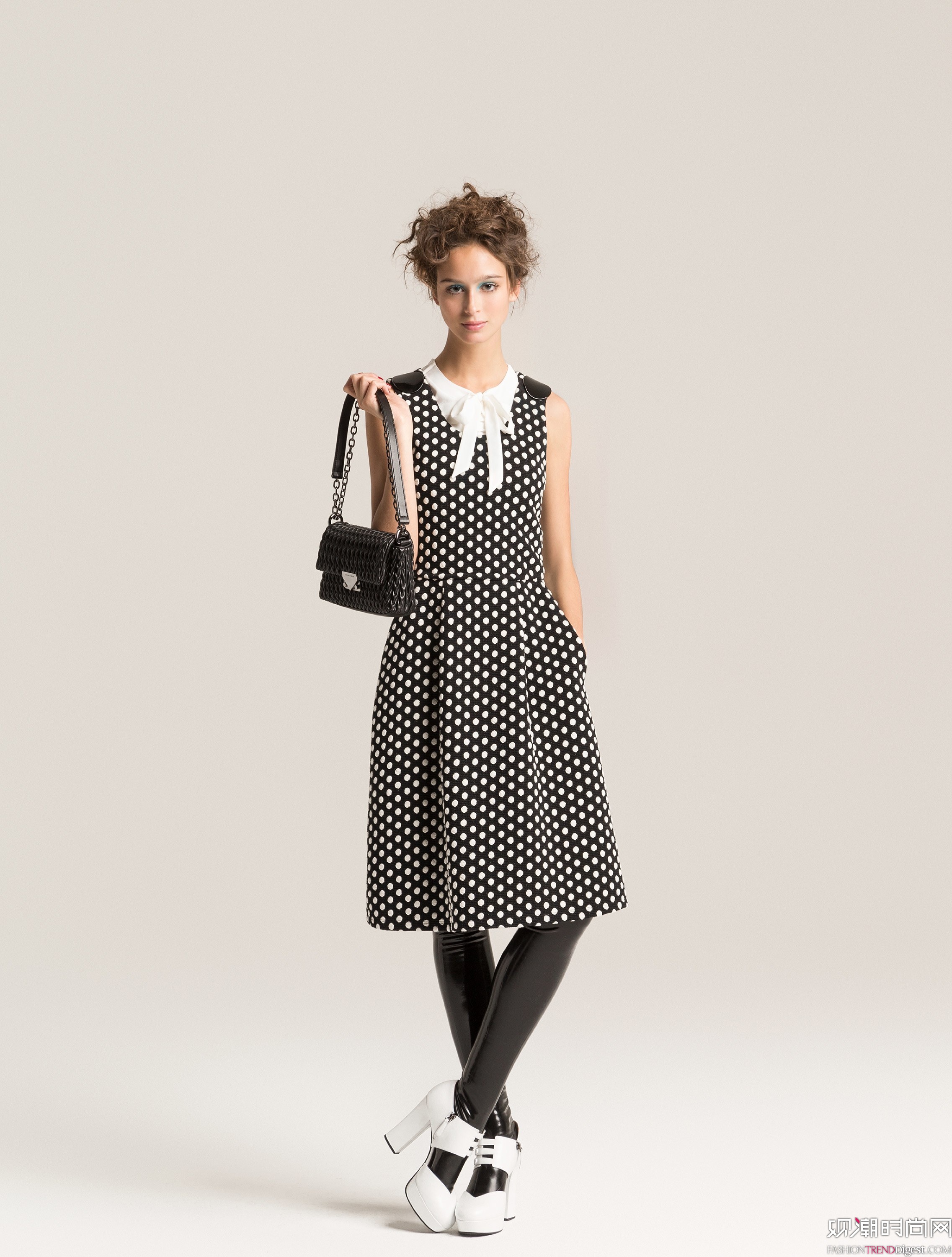 Emporio Armani 2017ϵlookbookDƬ