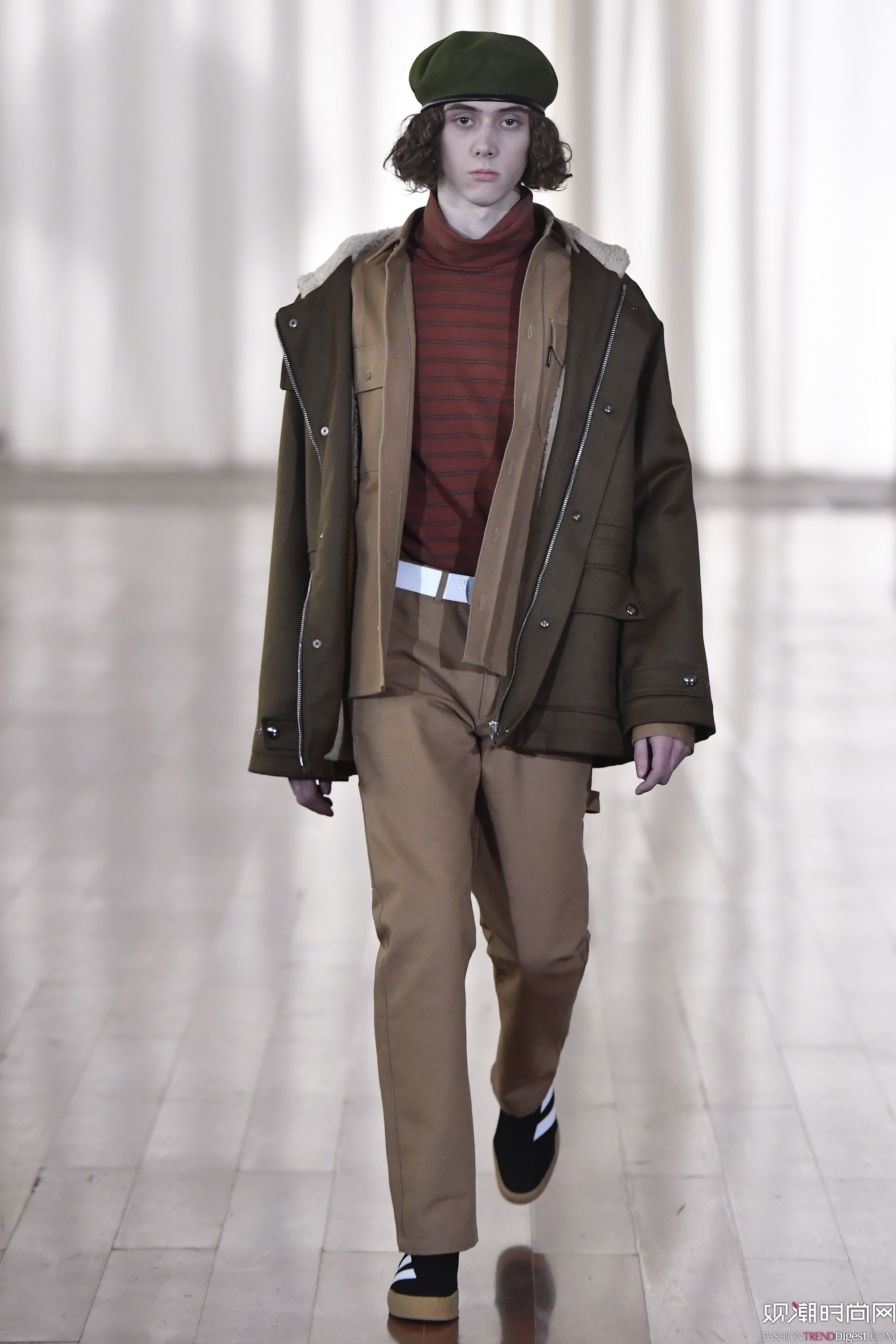 Gosha Rubchinskiy 2017ﶬbܸDƬ
