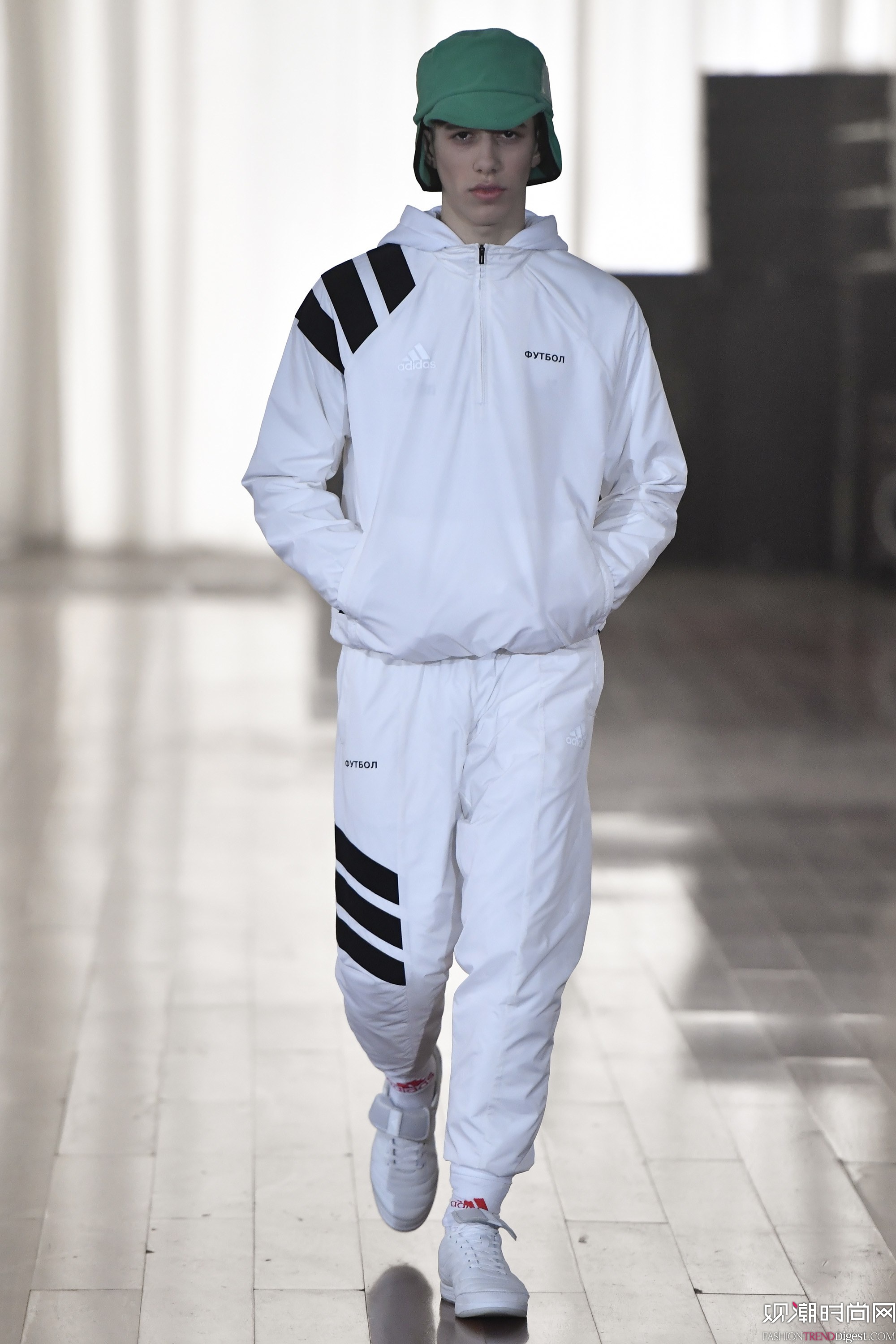 Gosha Rubchinskiy 2017ﶬbܸDƬ