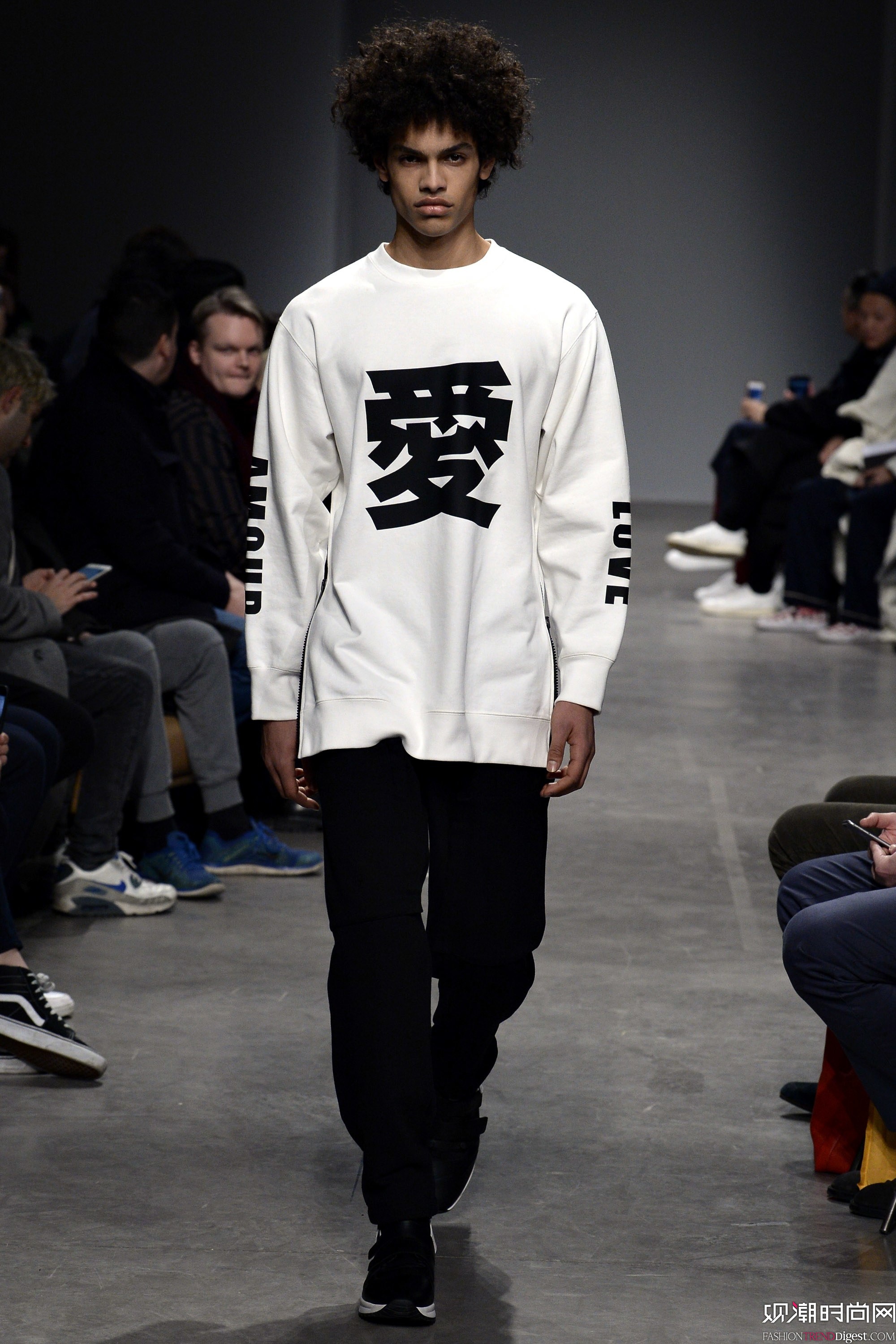 Ports 1961 2017ϵDƬ