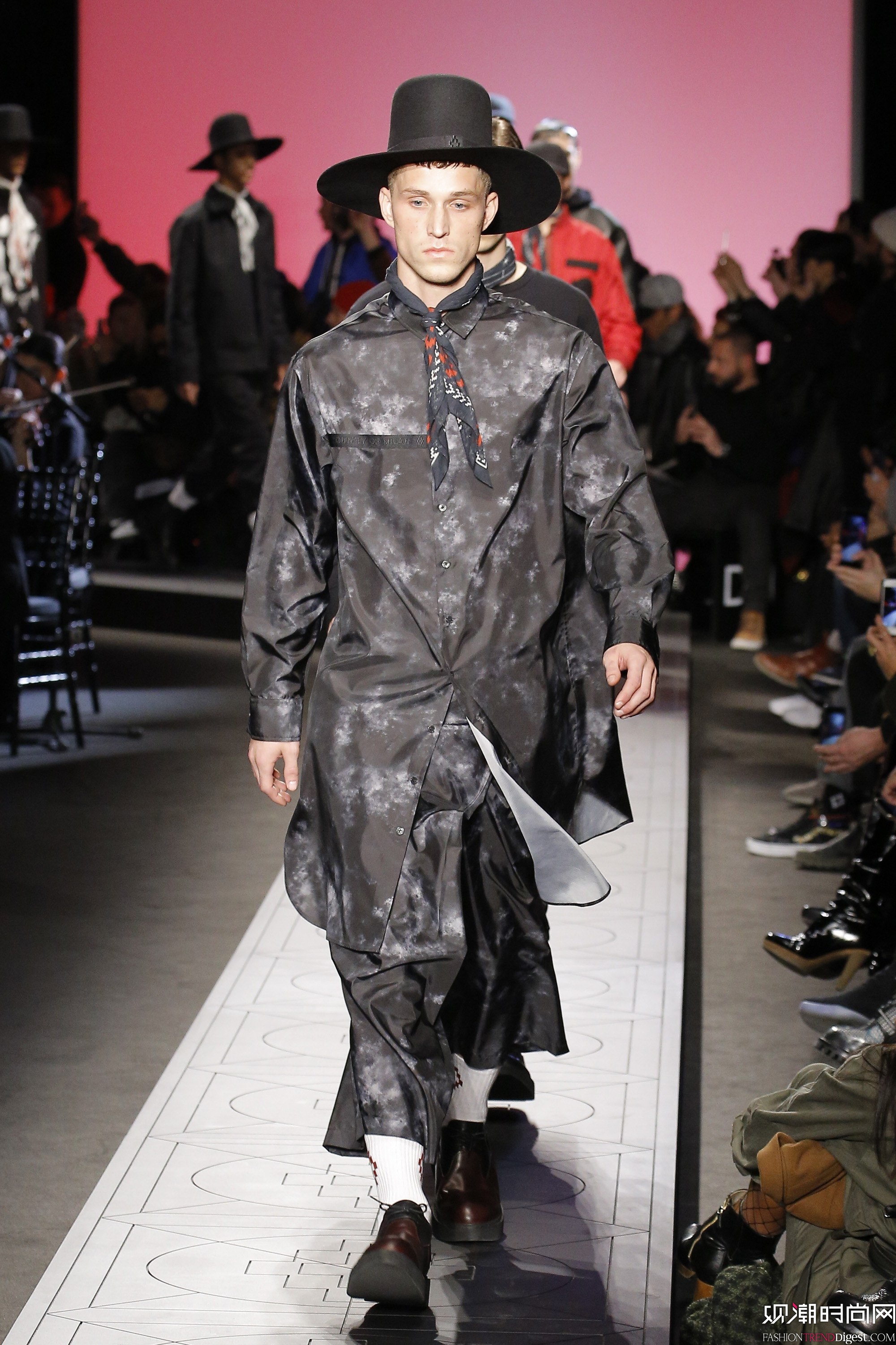 Marcelo Burlon County of Milan 2017����ϵ���㳡����ͼƬ