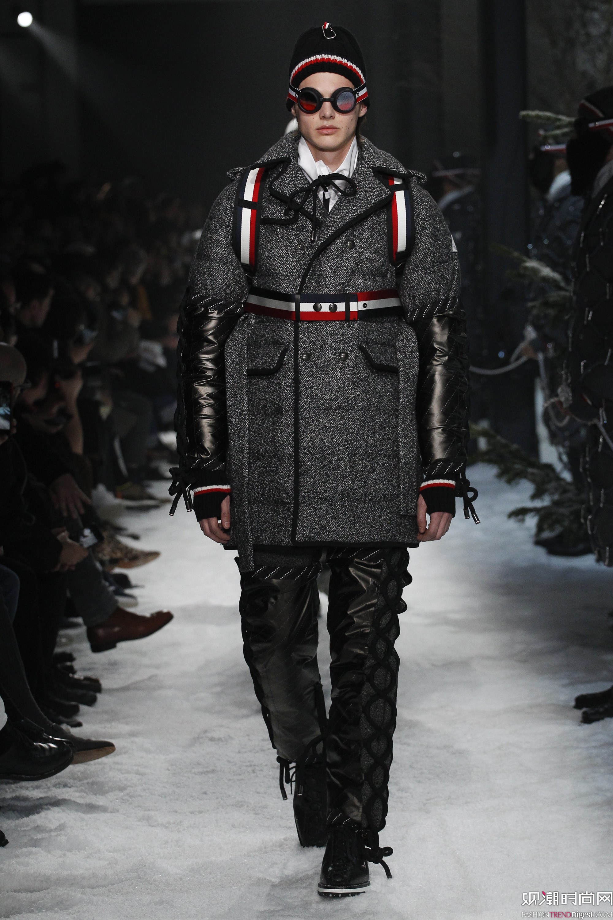 Moncler Gamme Bleu 2017ϵ㳡ͼƬ