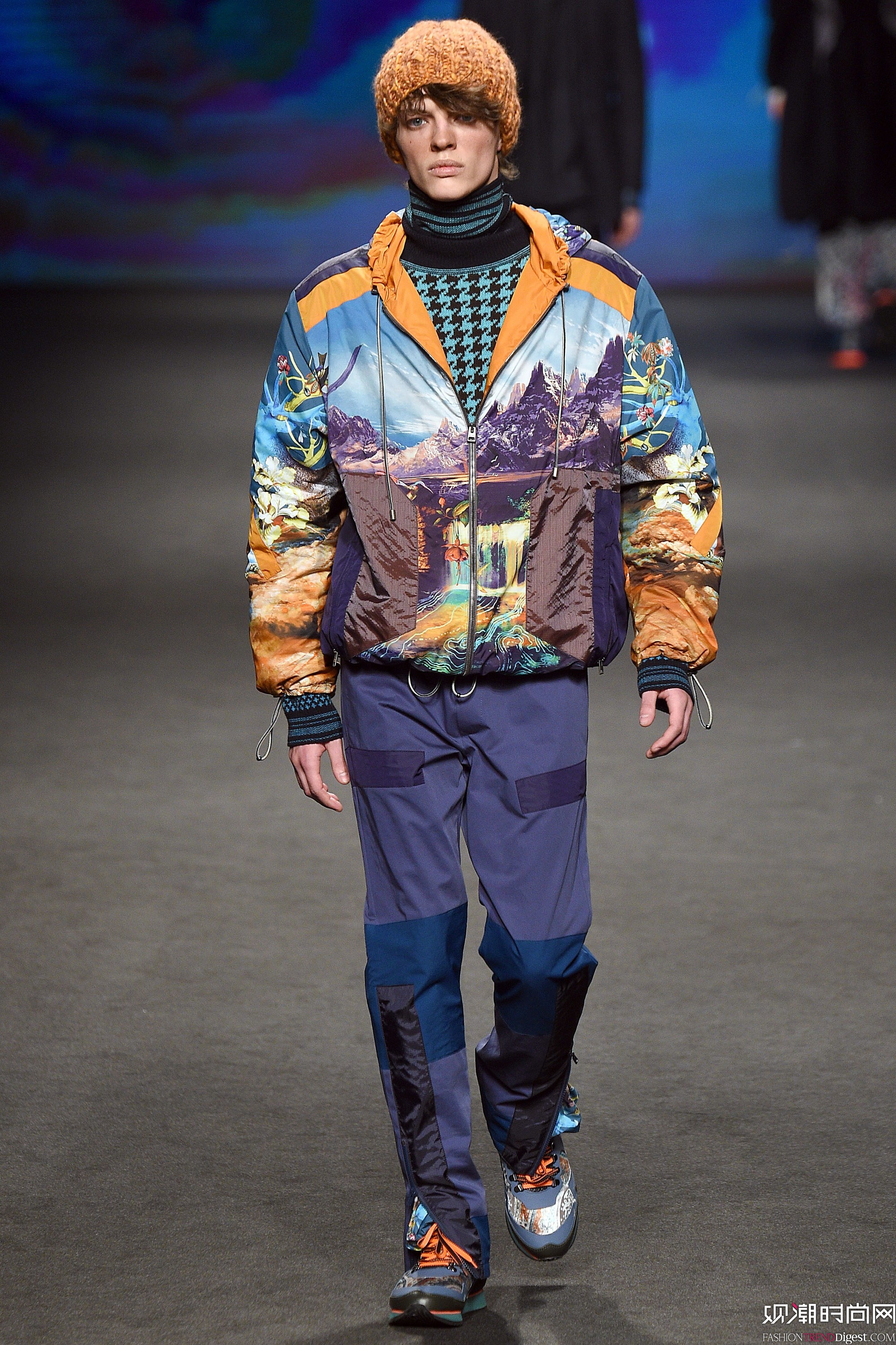 Etro 2017ϵDƬ