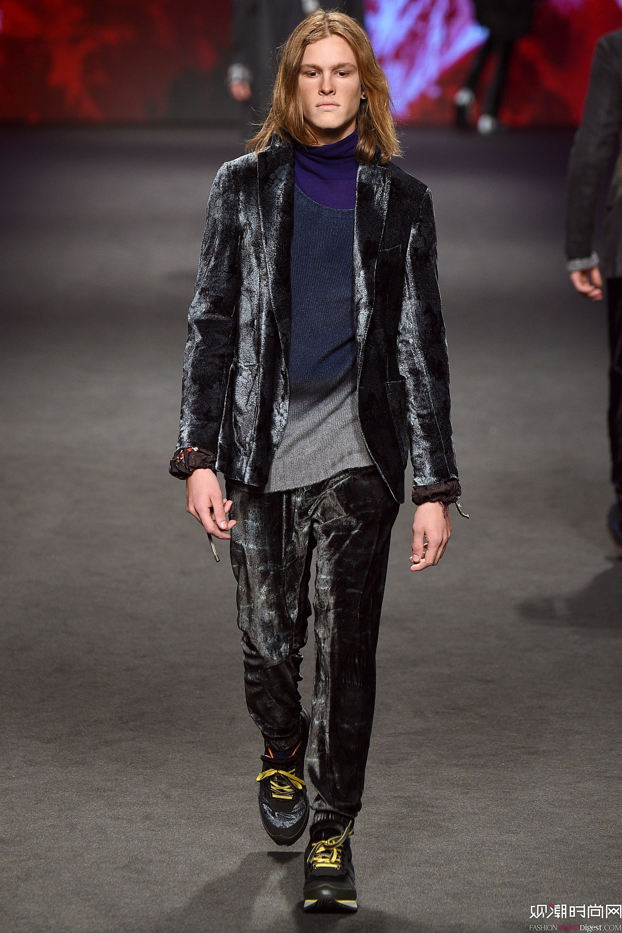 Etro 2017ϵDƬ